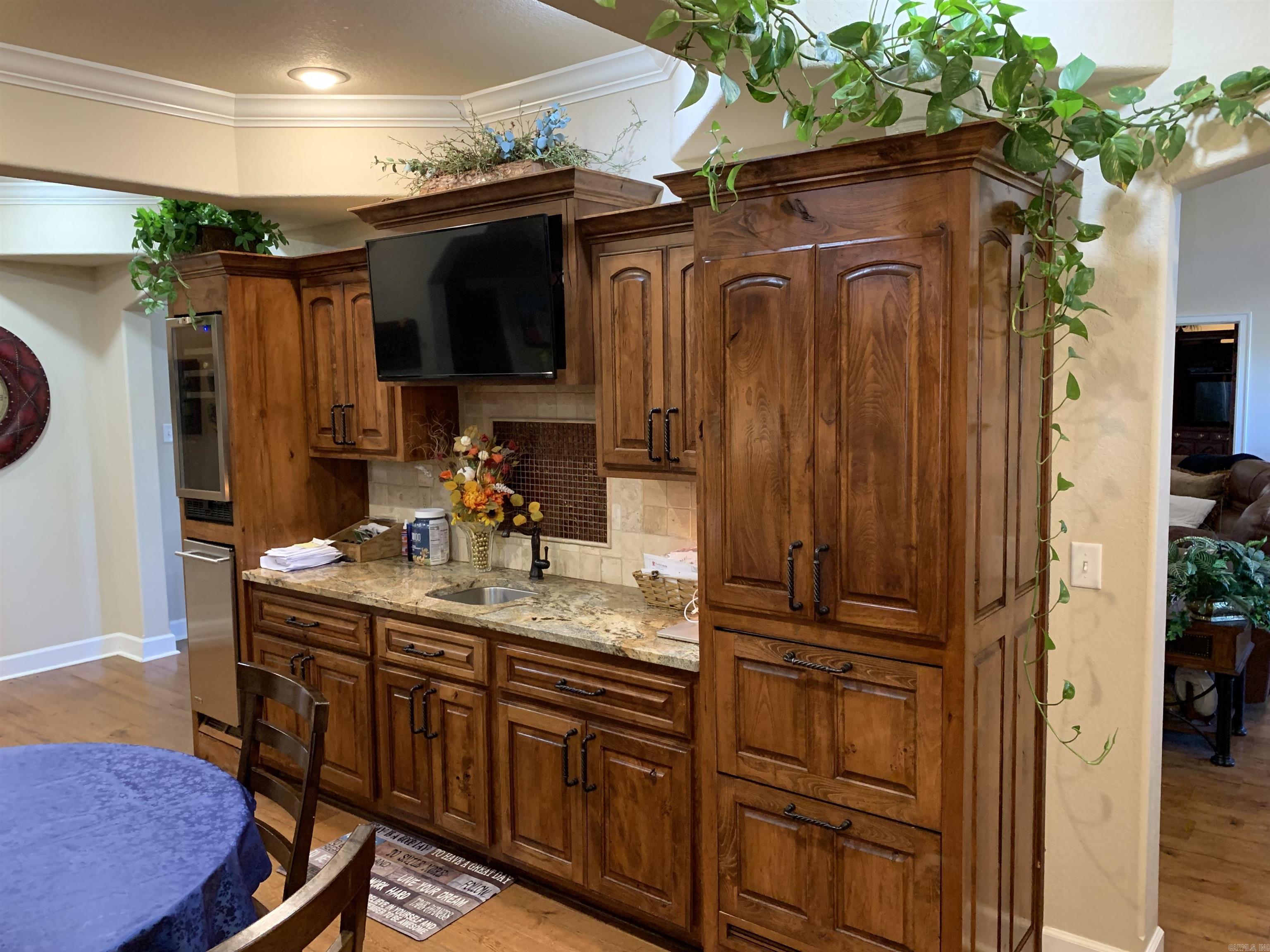 200 Happy Trails Property Photo 22
