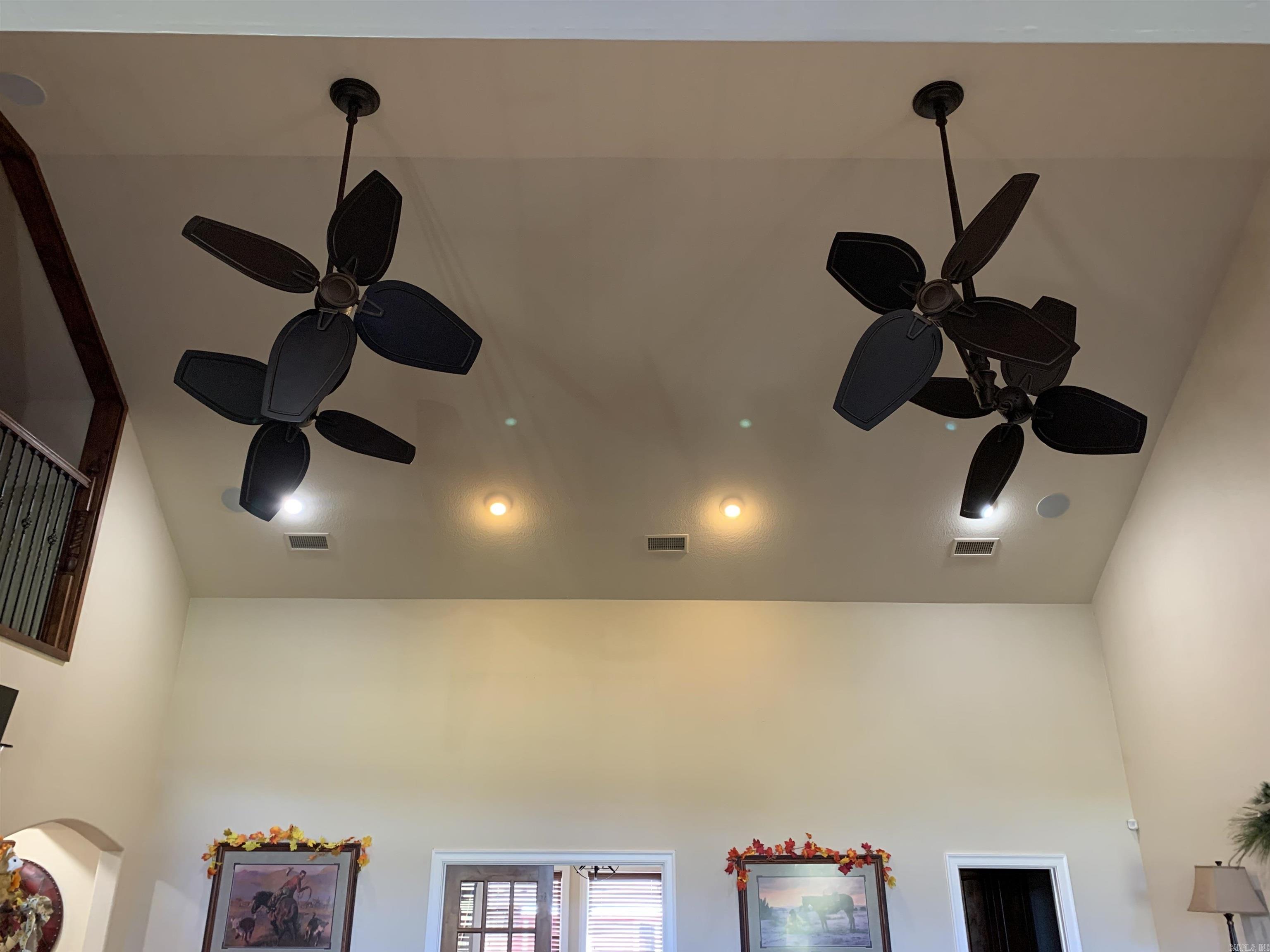 200 Happy Trails Property Photo 32