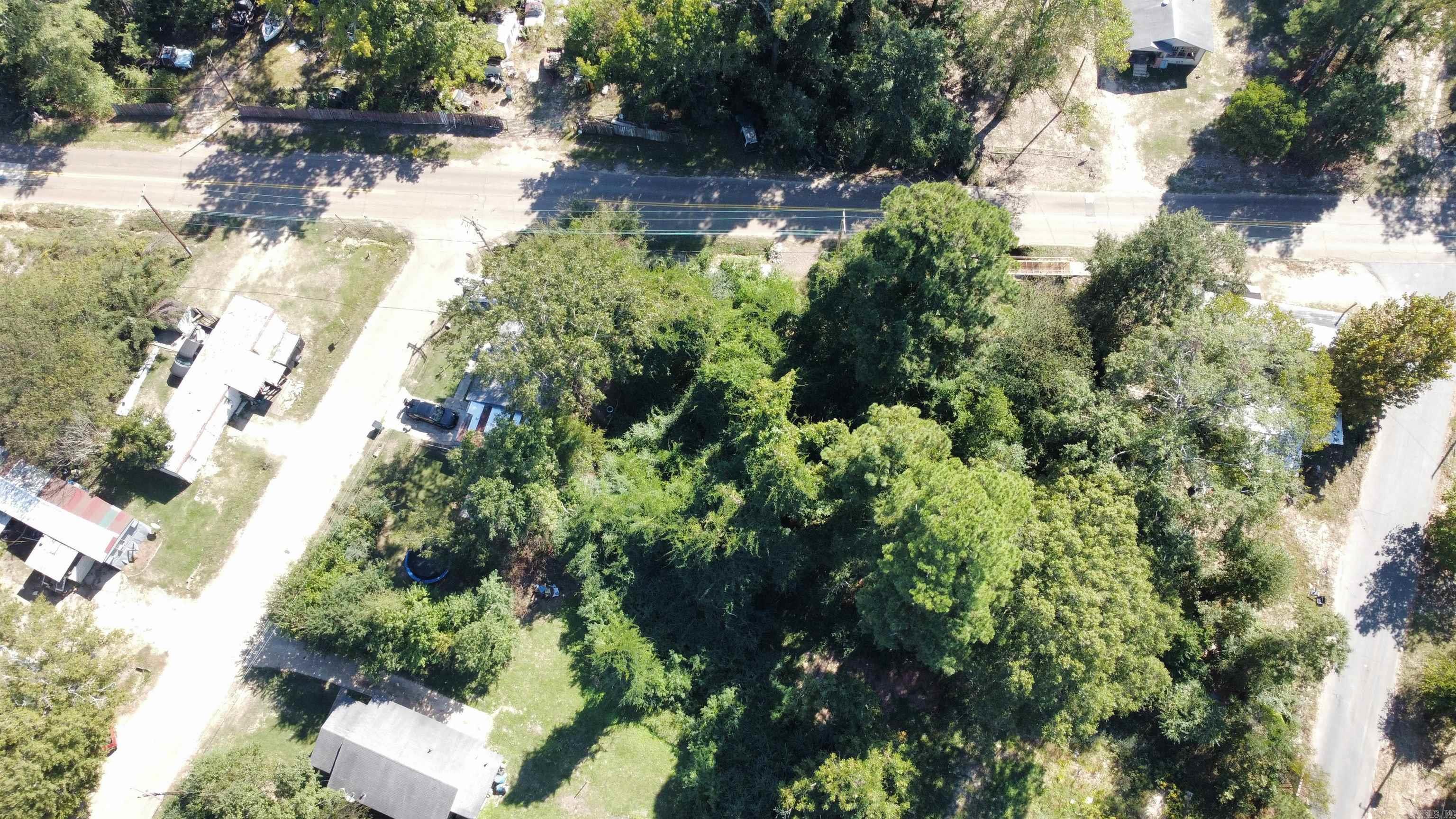 1310 Champagnolle Property Photo 2