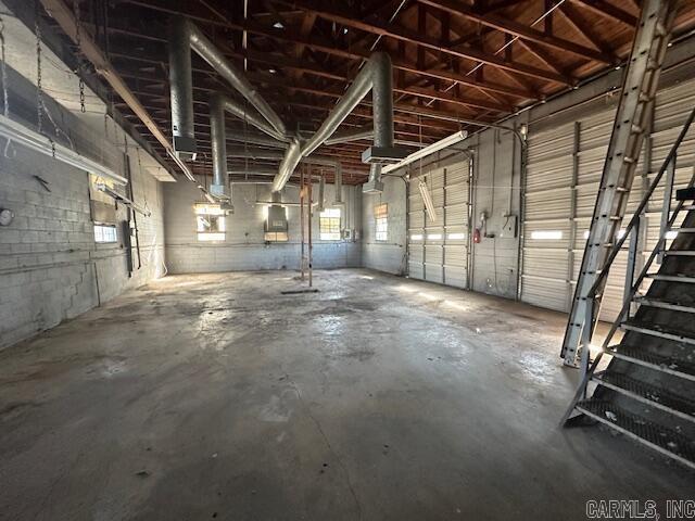 501 Sw Front Street Property Photo 13