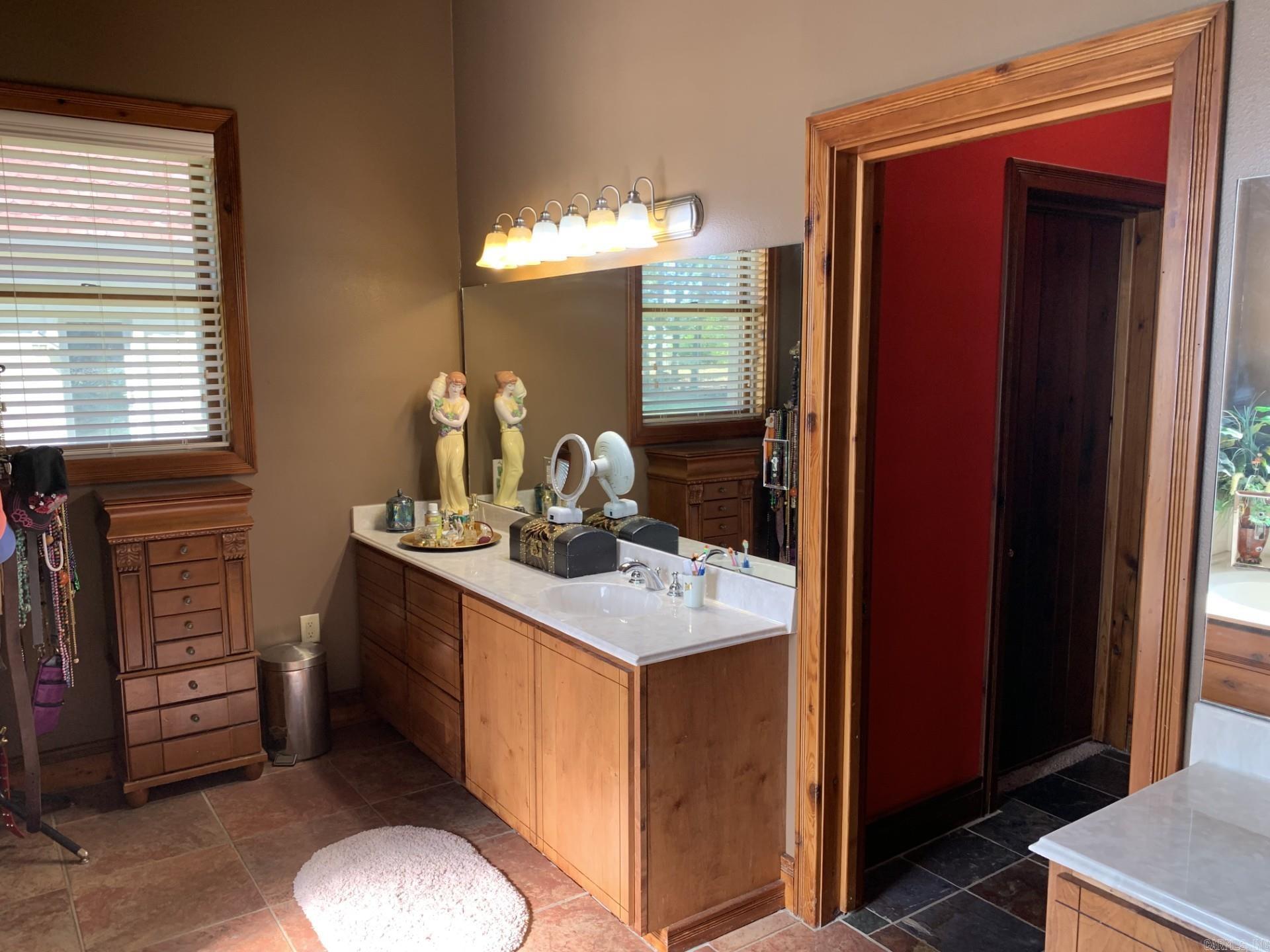58 Northcutt Lane Property Photo 19