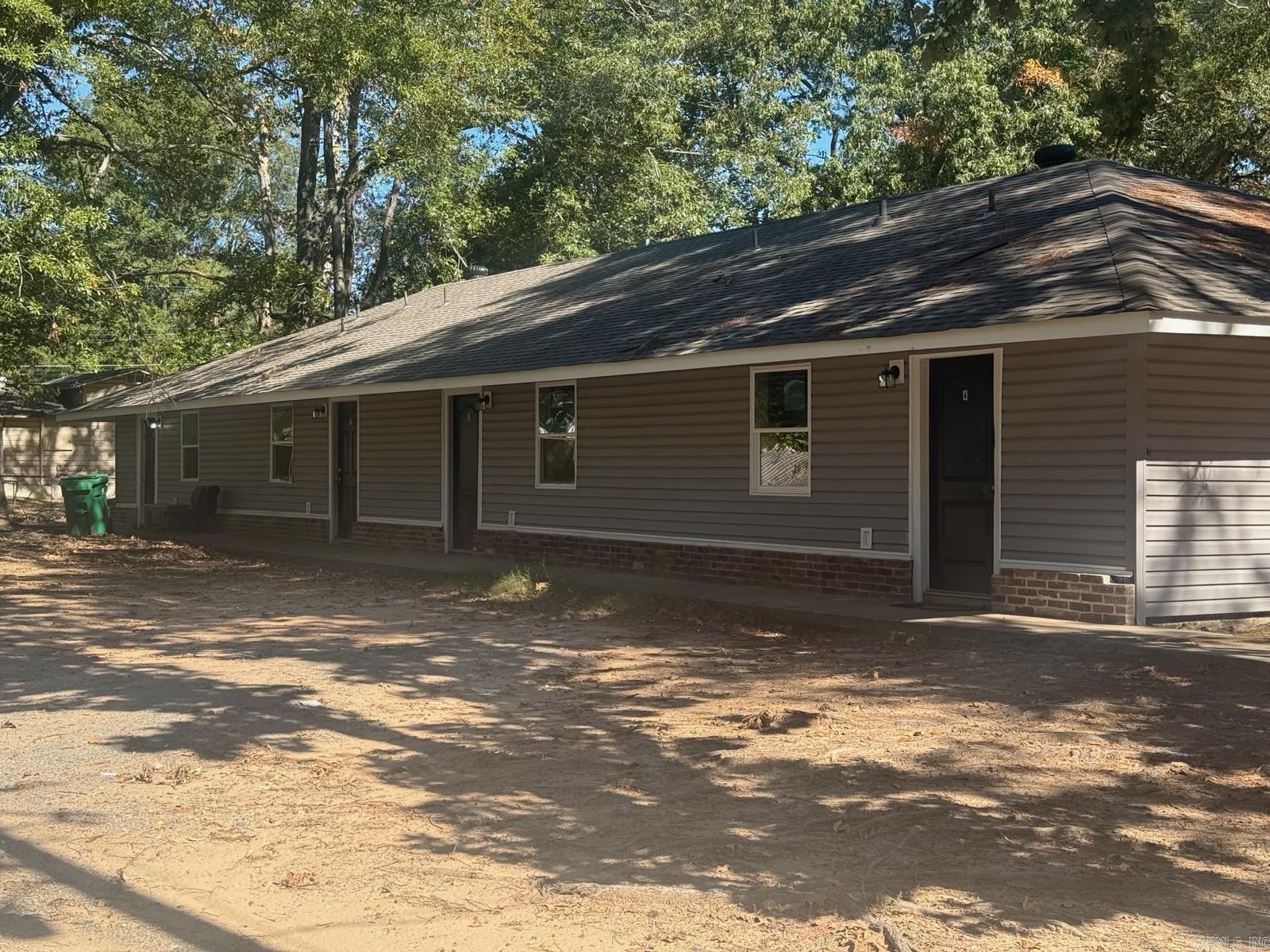 6013 Windham Avenue Property Photo 13