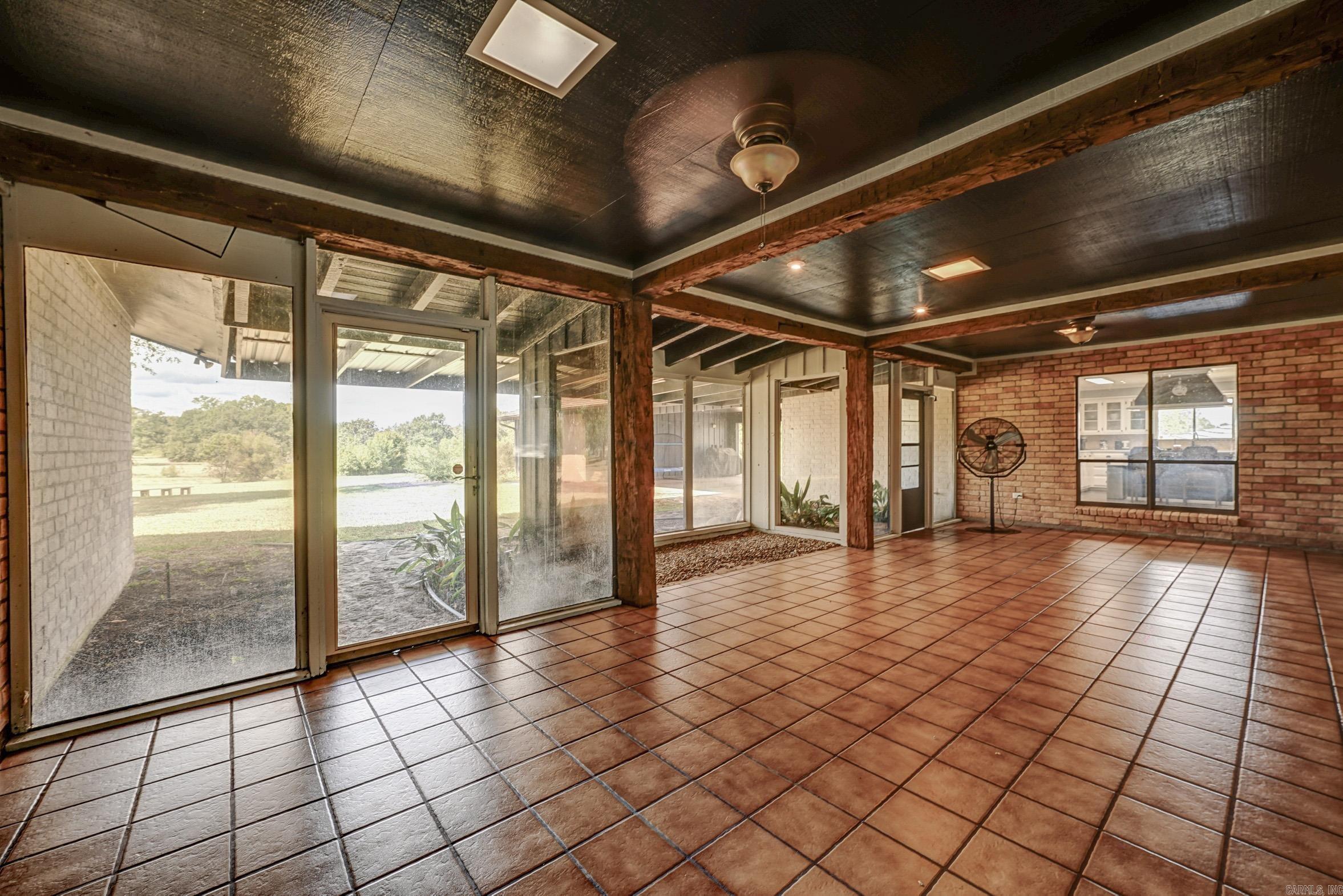 339 County Road 4315 Property Photo 29