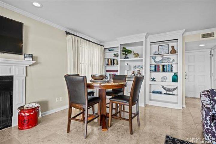 120 Catalina Circle 9d Property Photo 8