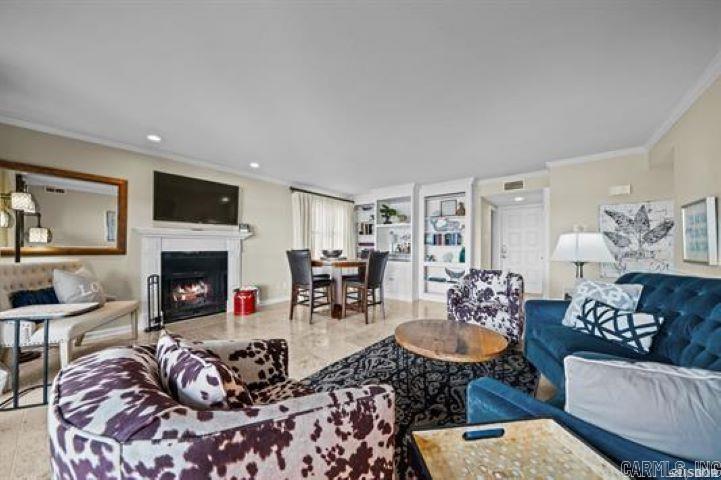 120 Catalina Circle 9d Property Photo 9