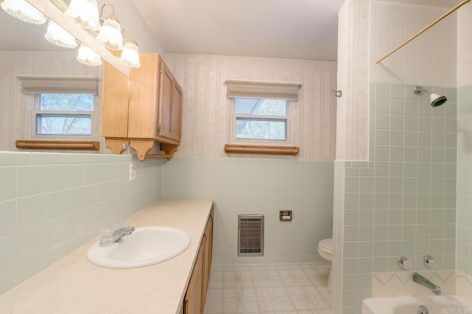 608 Broadmoor Property Photo 6
