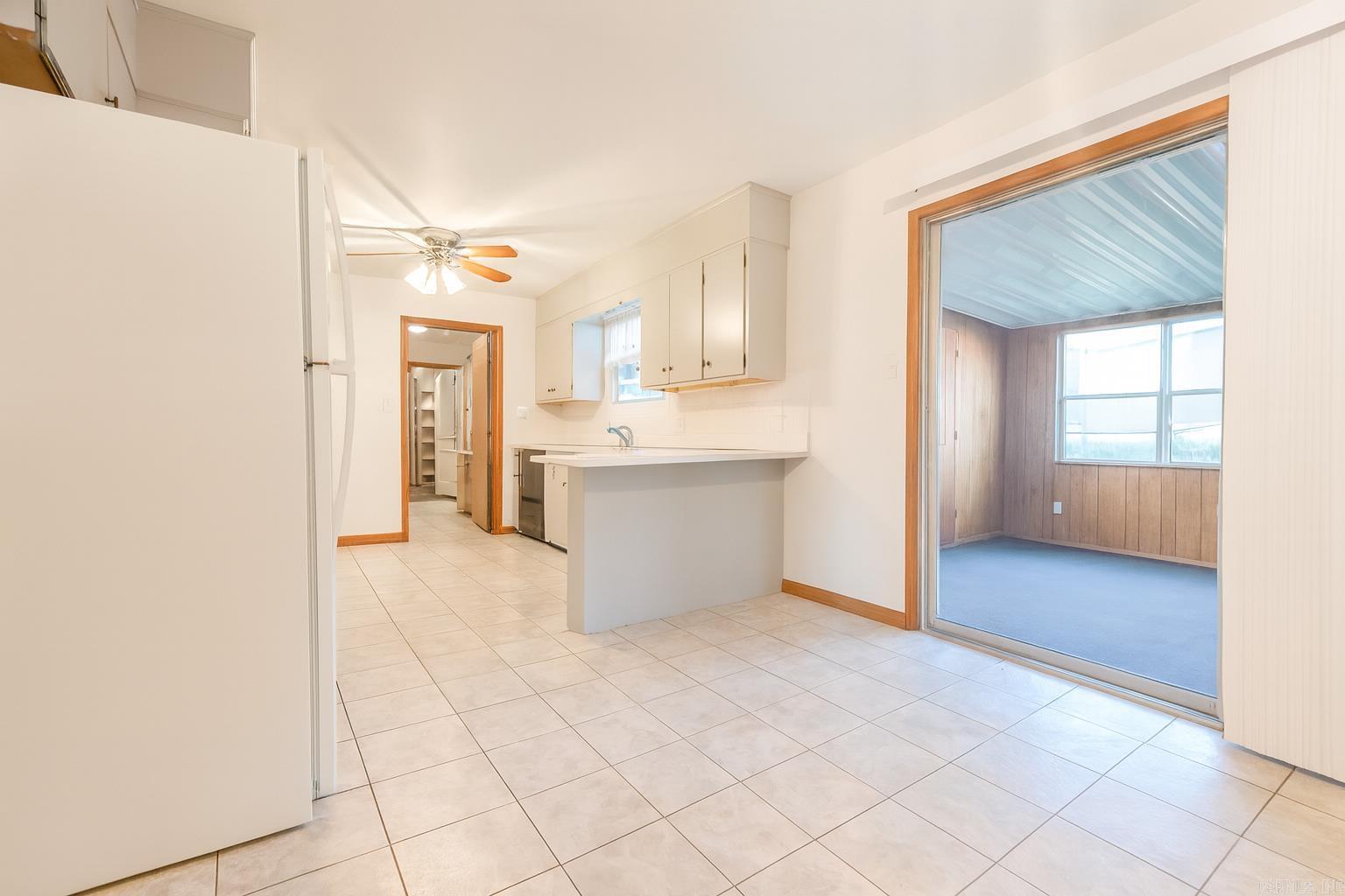 608 Broadmoor Property Photo 9