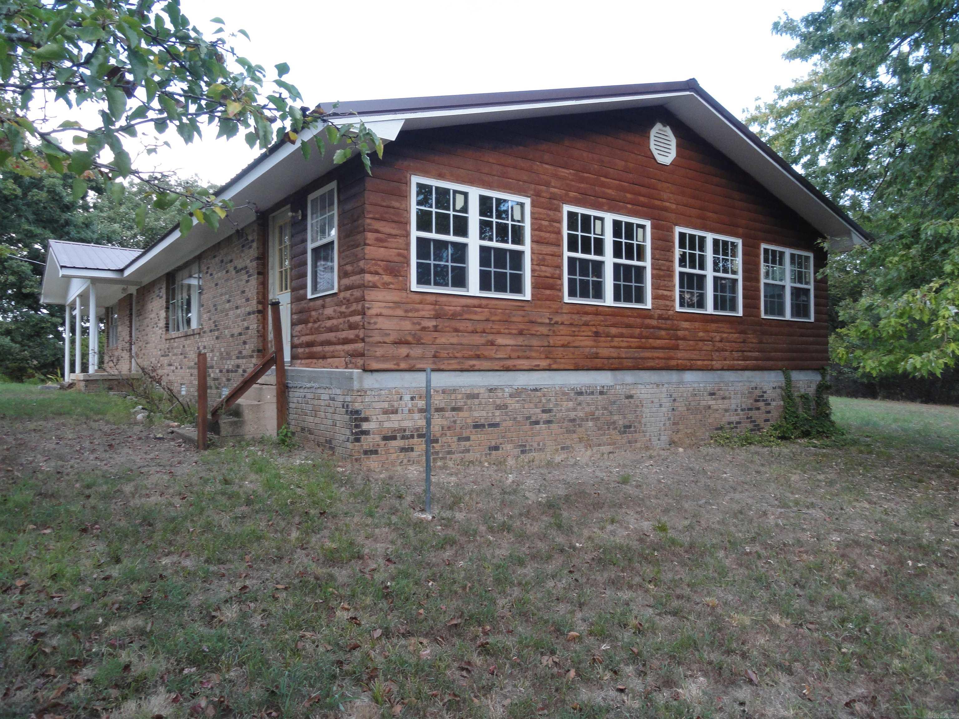 233 Piney Road Property Photo 5