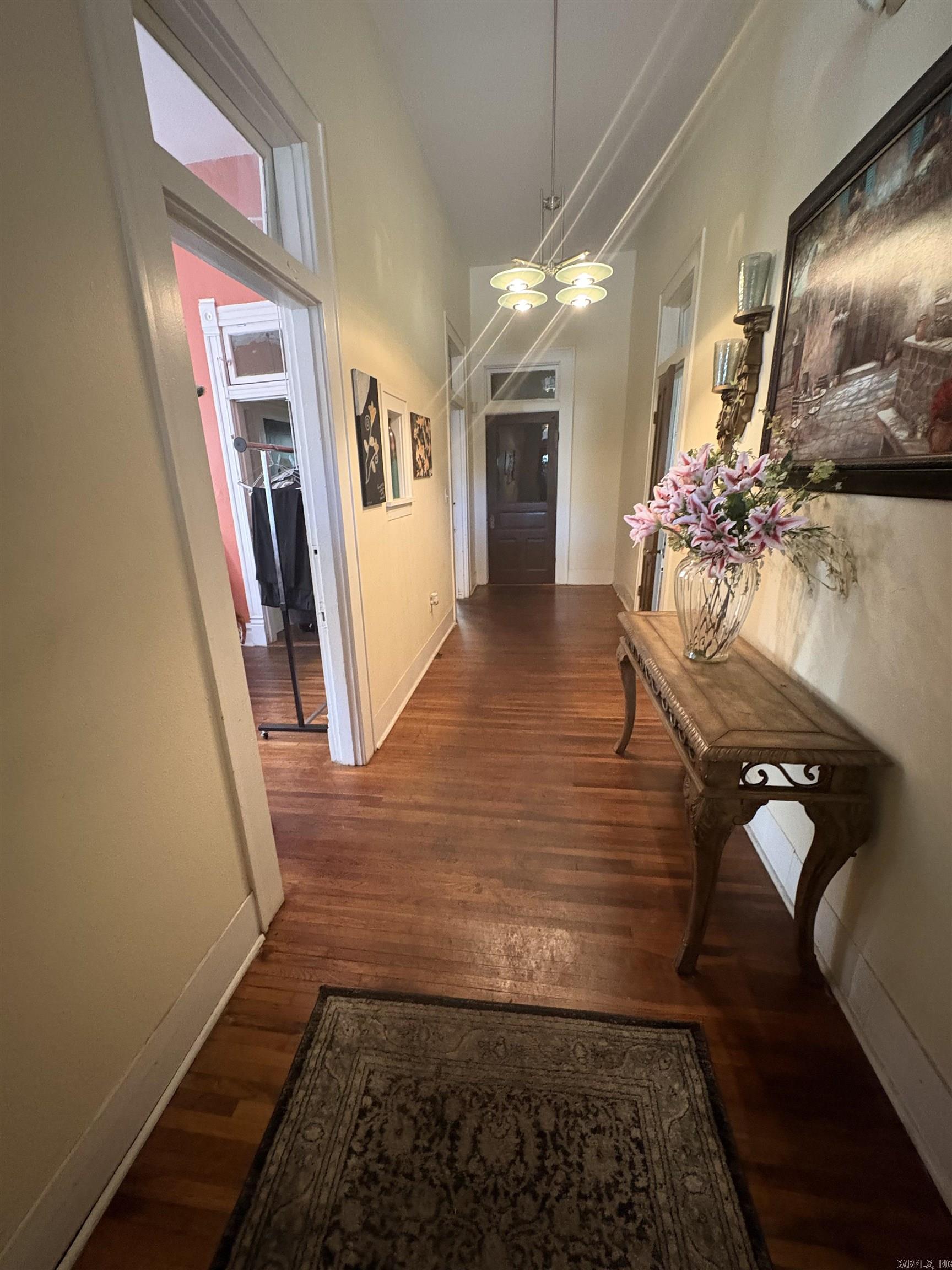 1715 Main Property Photo 5