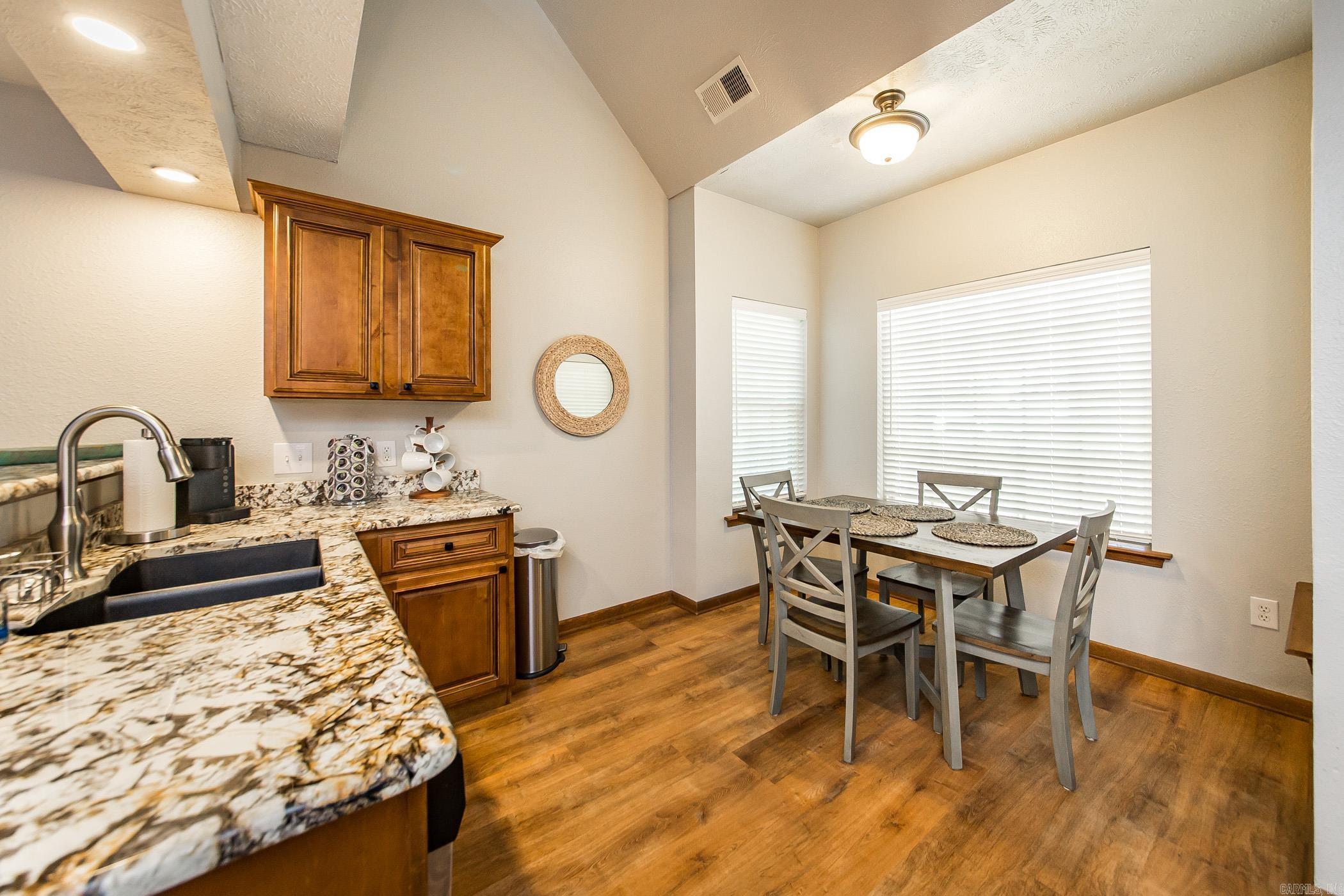 9 Jared Circle Property Photo 16