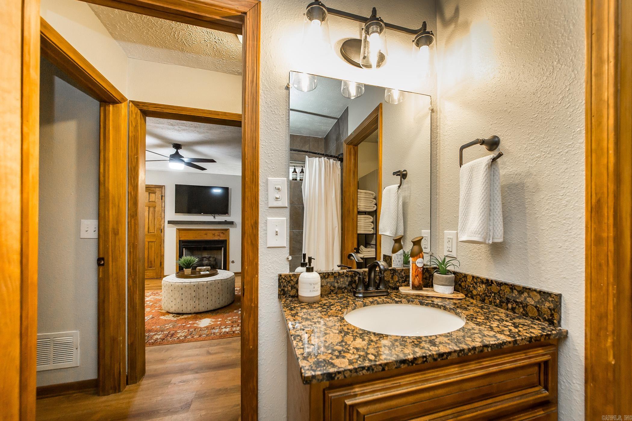 9 Jared Circle Property Photo 27