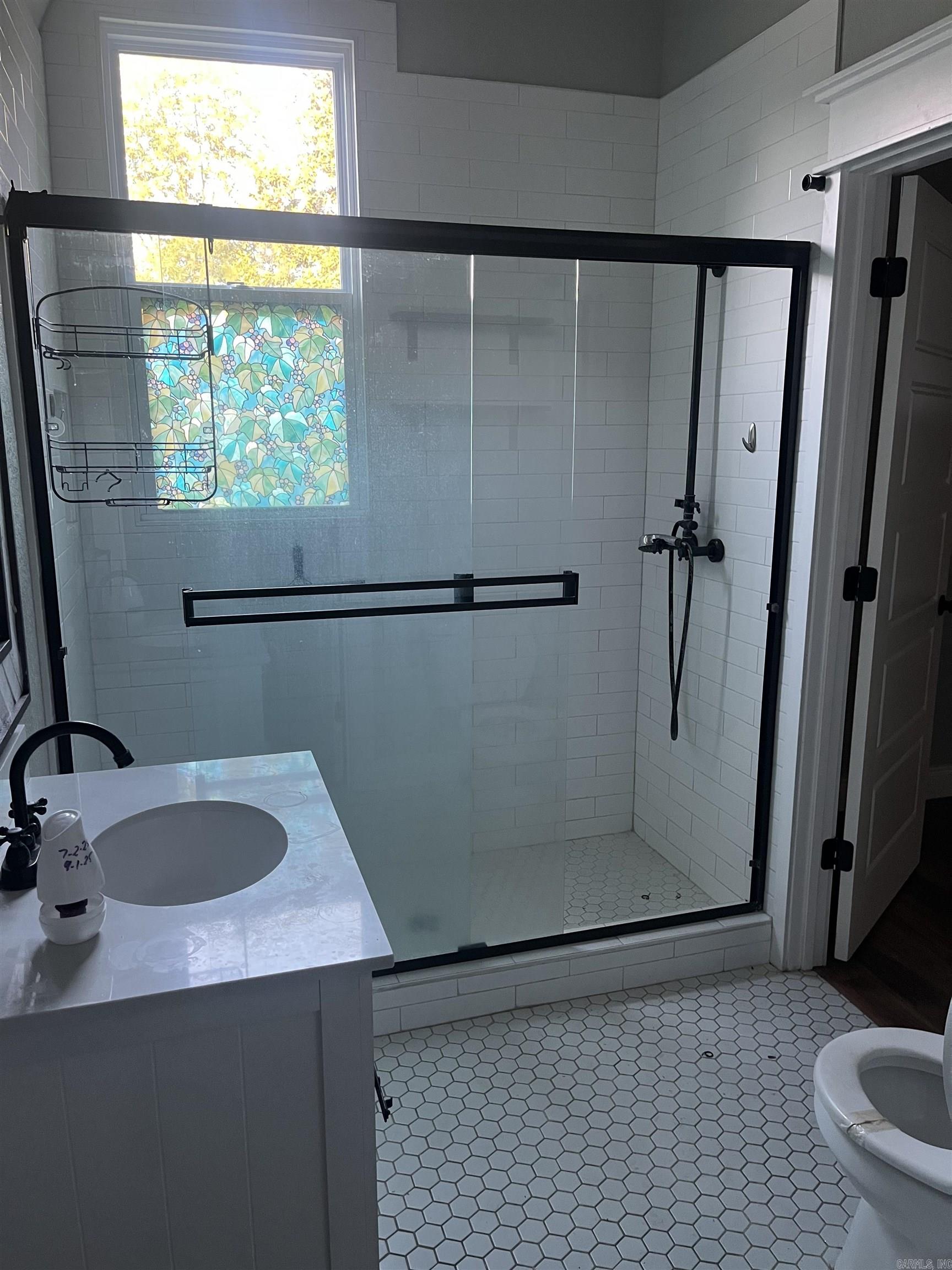 329 E Nettleton Avenue Property Photo 12