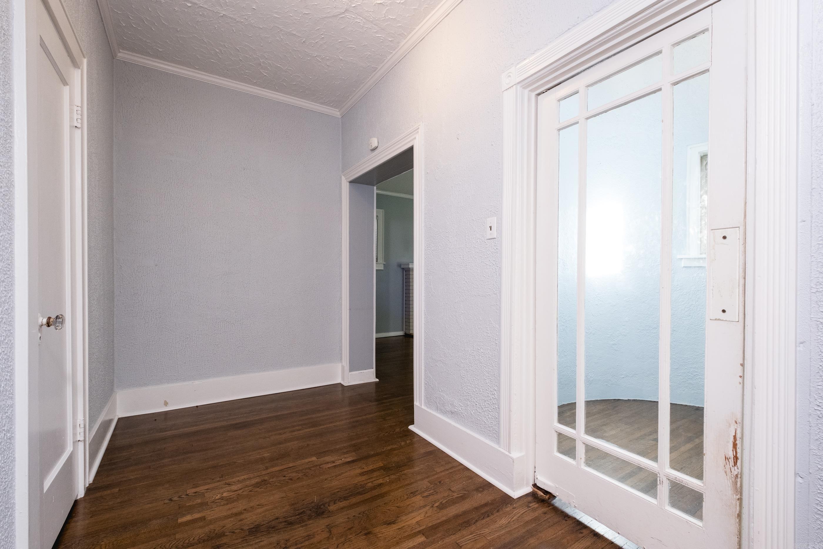 1324 Skyline Drive Property Photo 5