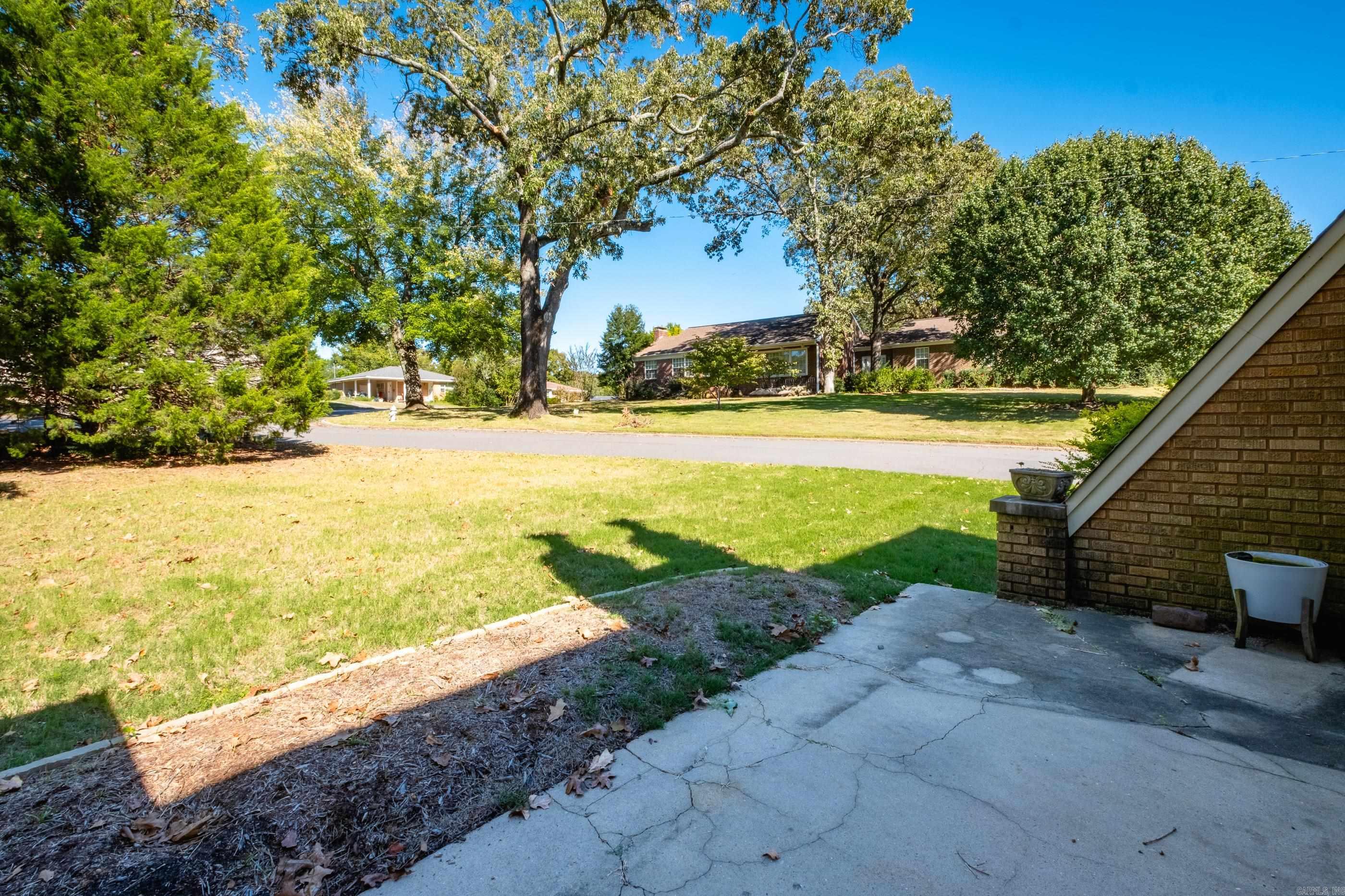 1324 Skyline Drive Property Photo 28