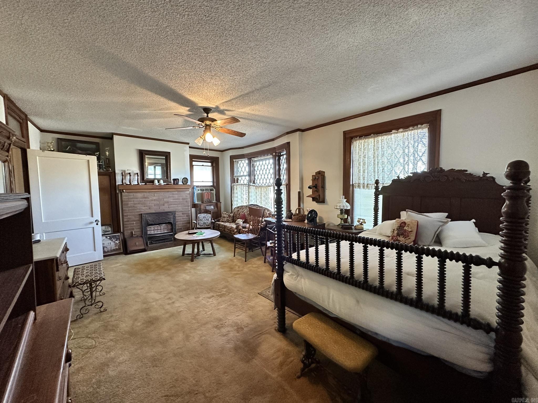 292 E Boswell St Property Photo 31