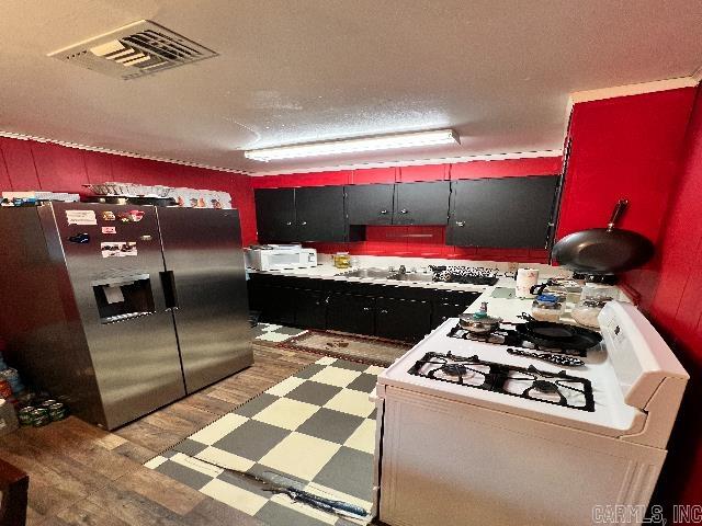 2213 Dennison Street Property Photo 4