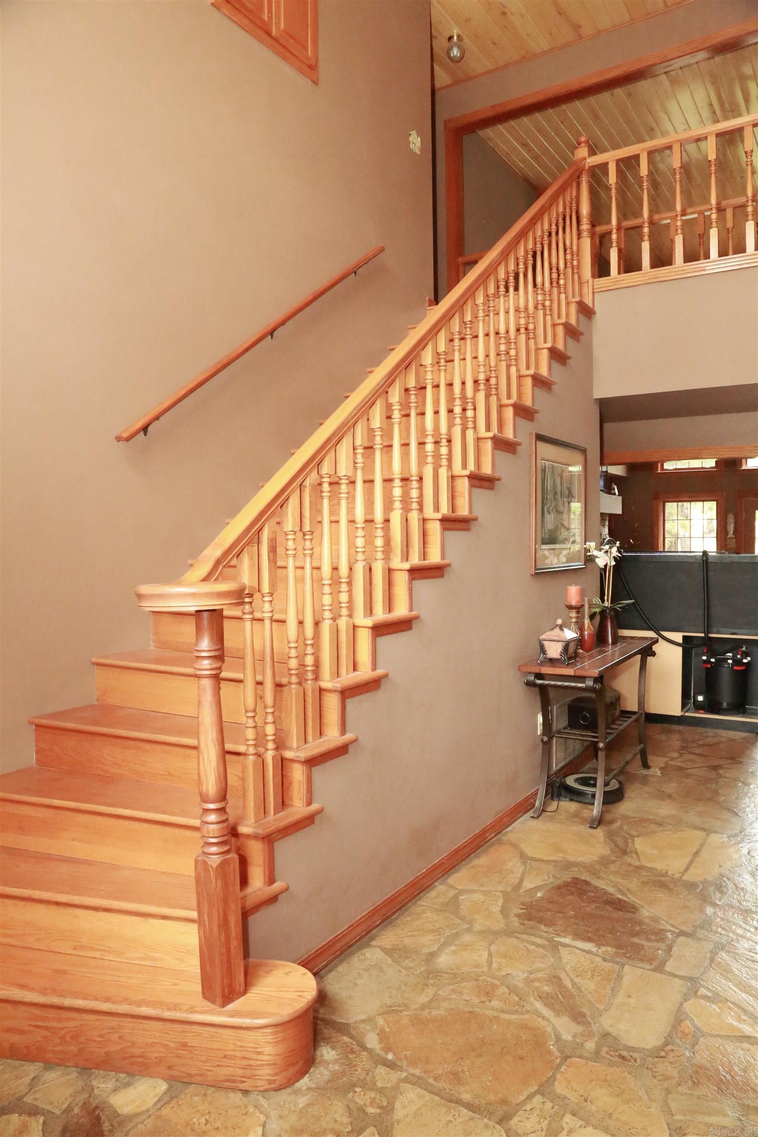 10812 Bay Ridge Drive Property Photo 3