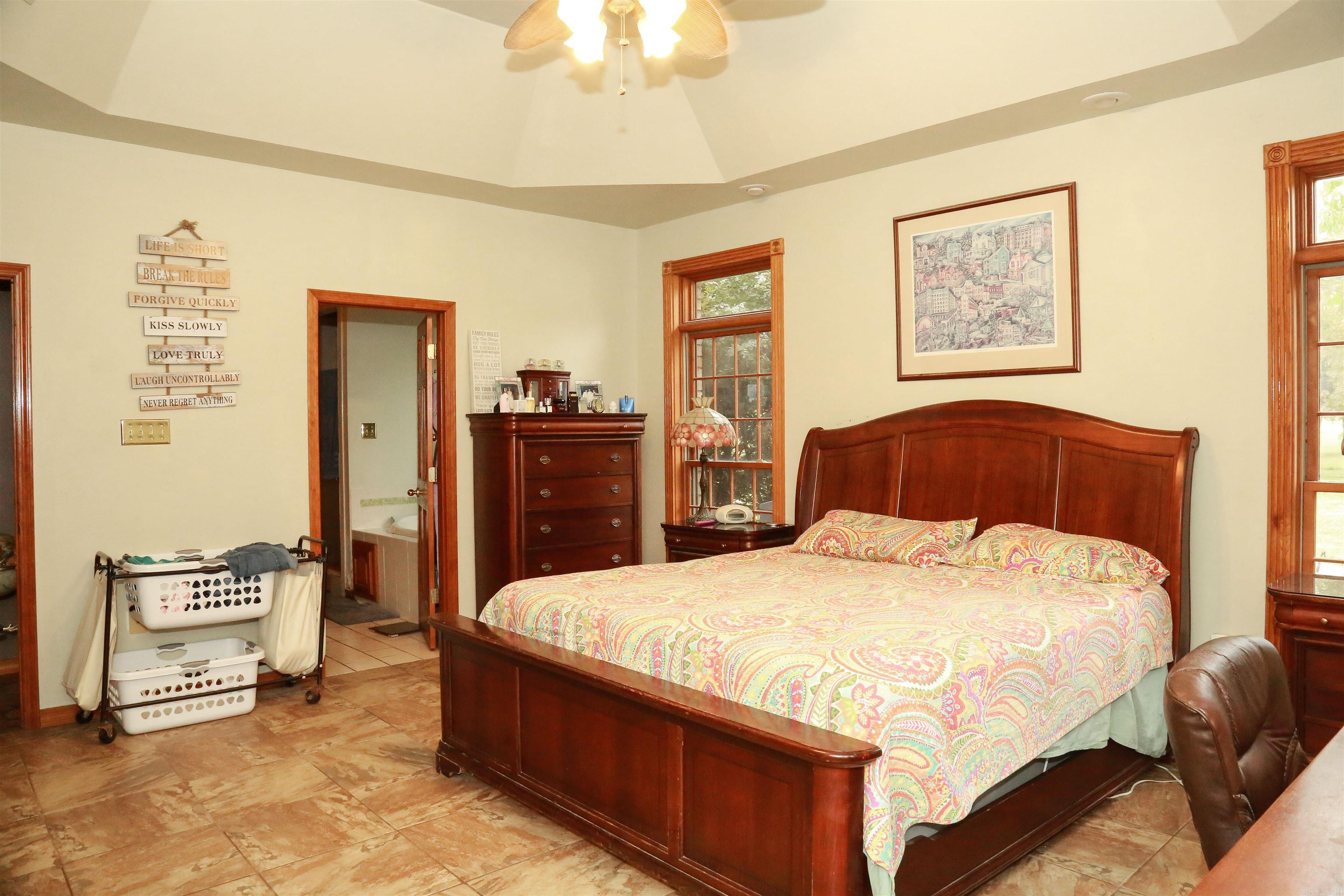 10812 Bay Ridge Drive Property Photo 13