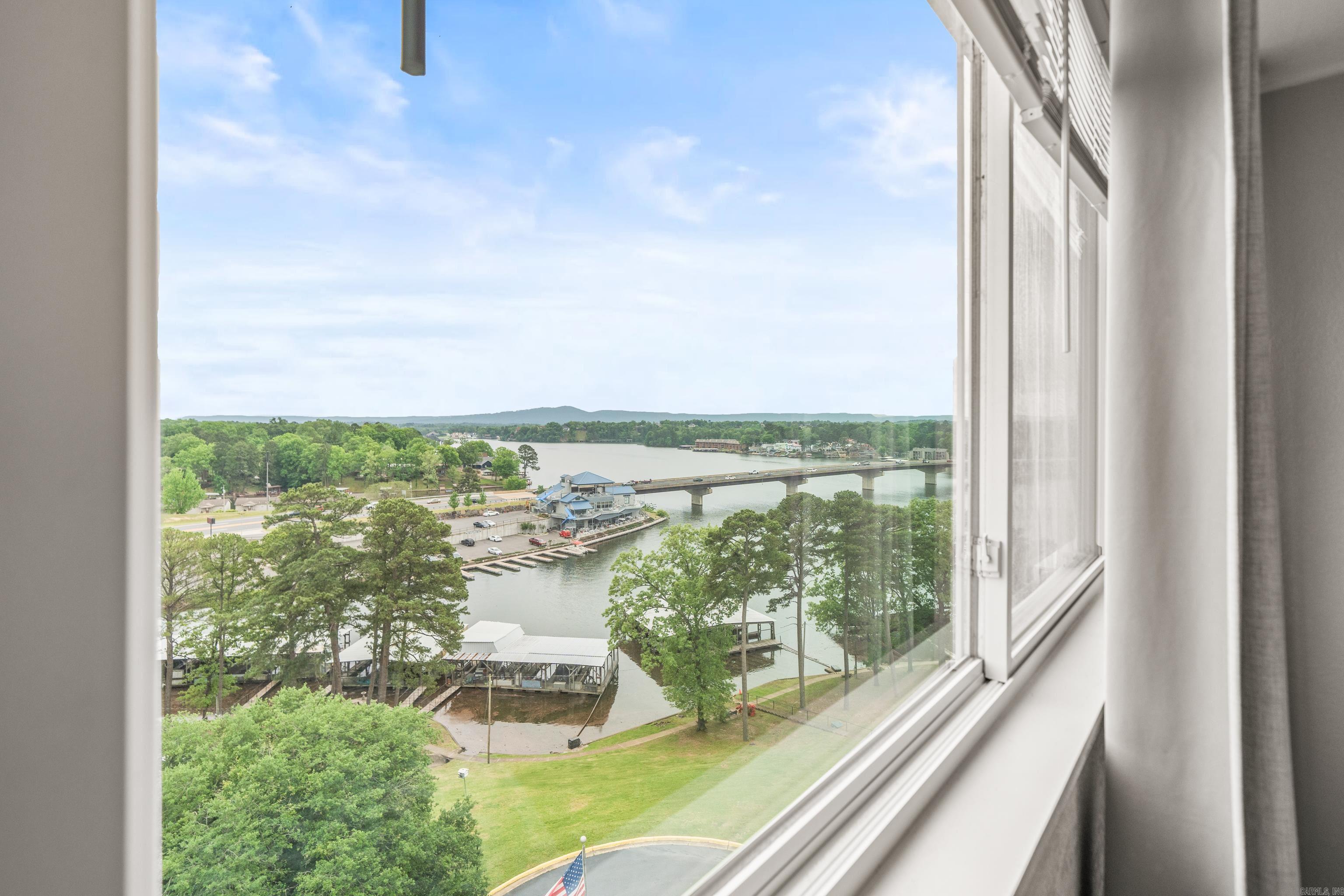 740 Weston 810 Property Photo 1