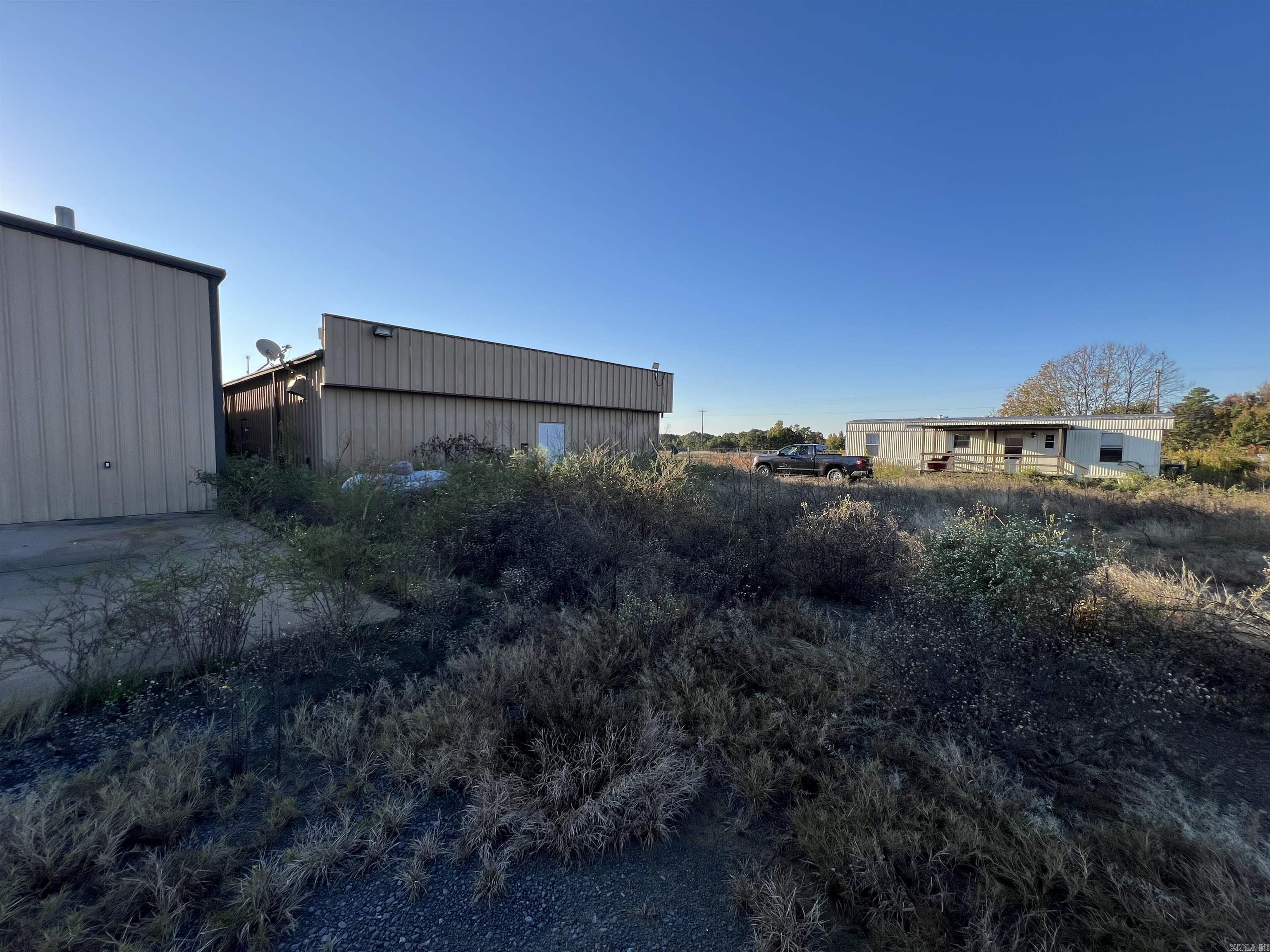 3 Ozark Dr Hwy 65 Property Photo 2