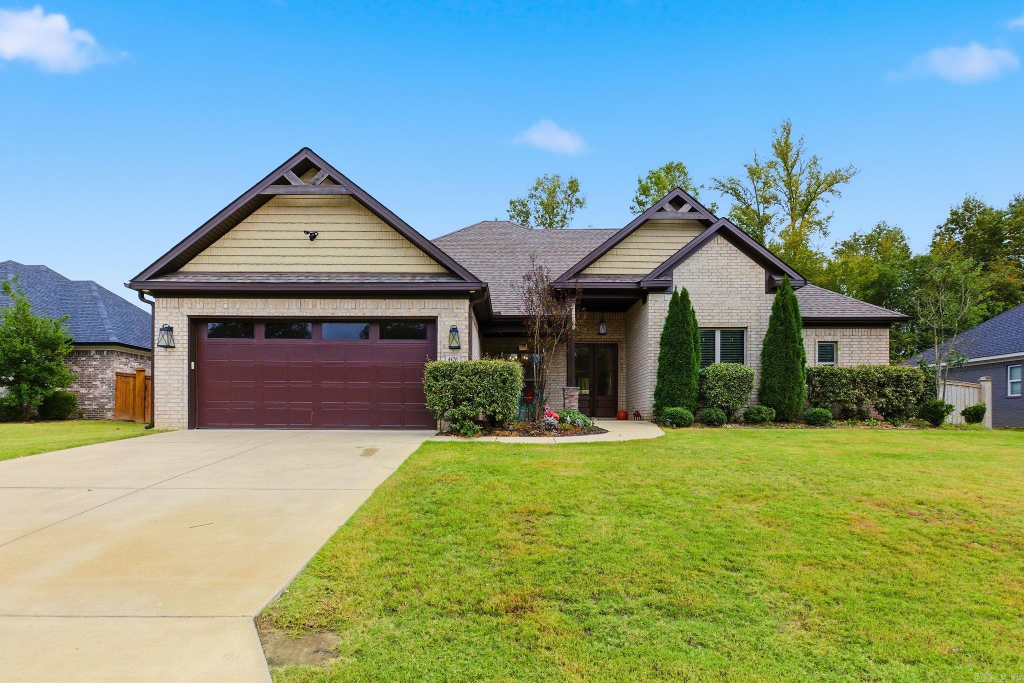 4426 Cumberland Circle Property Photo 4