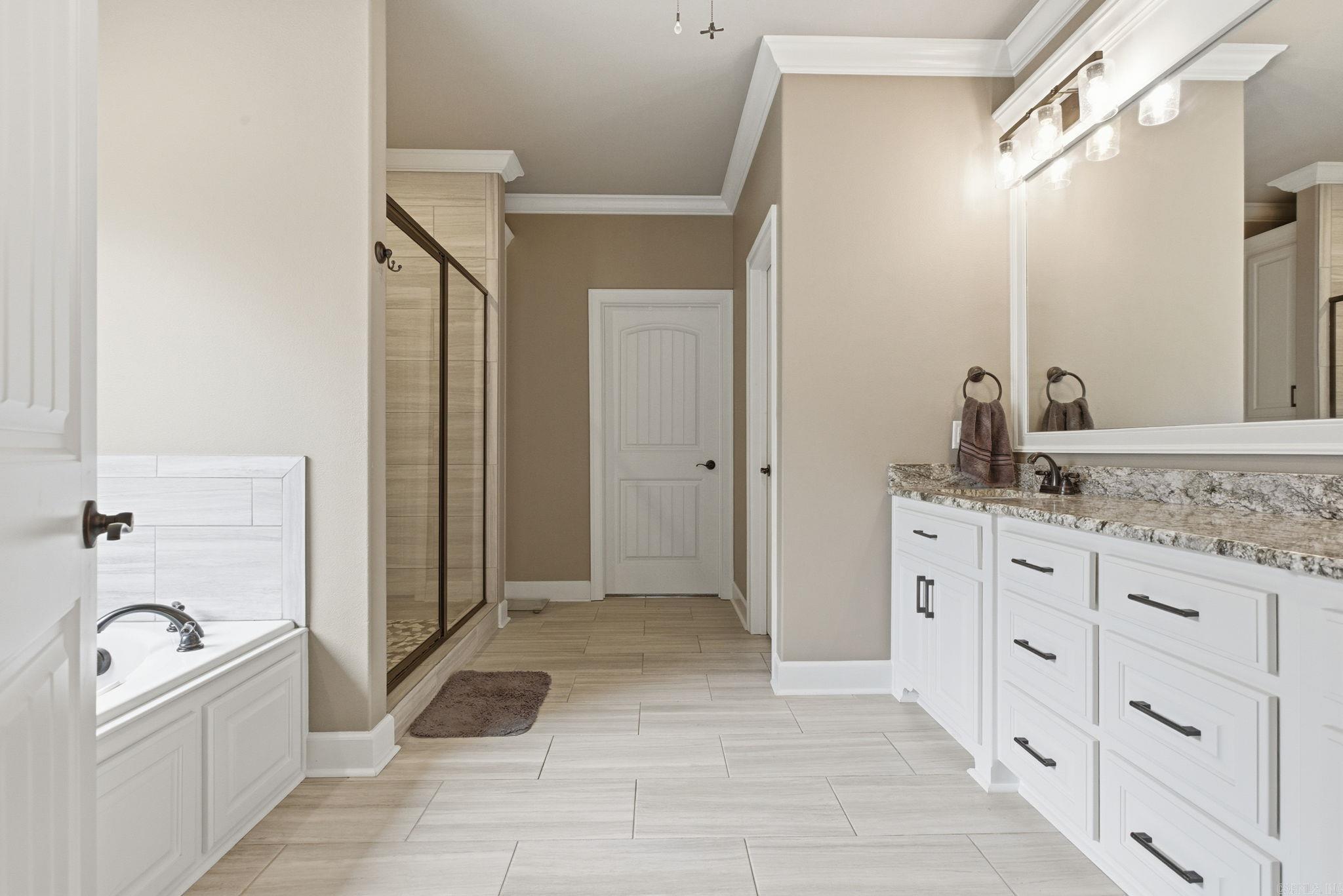 4426 Cumberland Circle Property Photo 19
