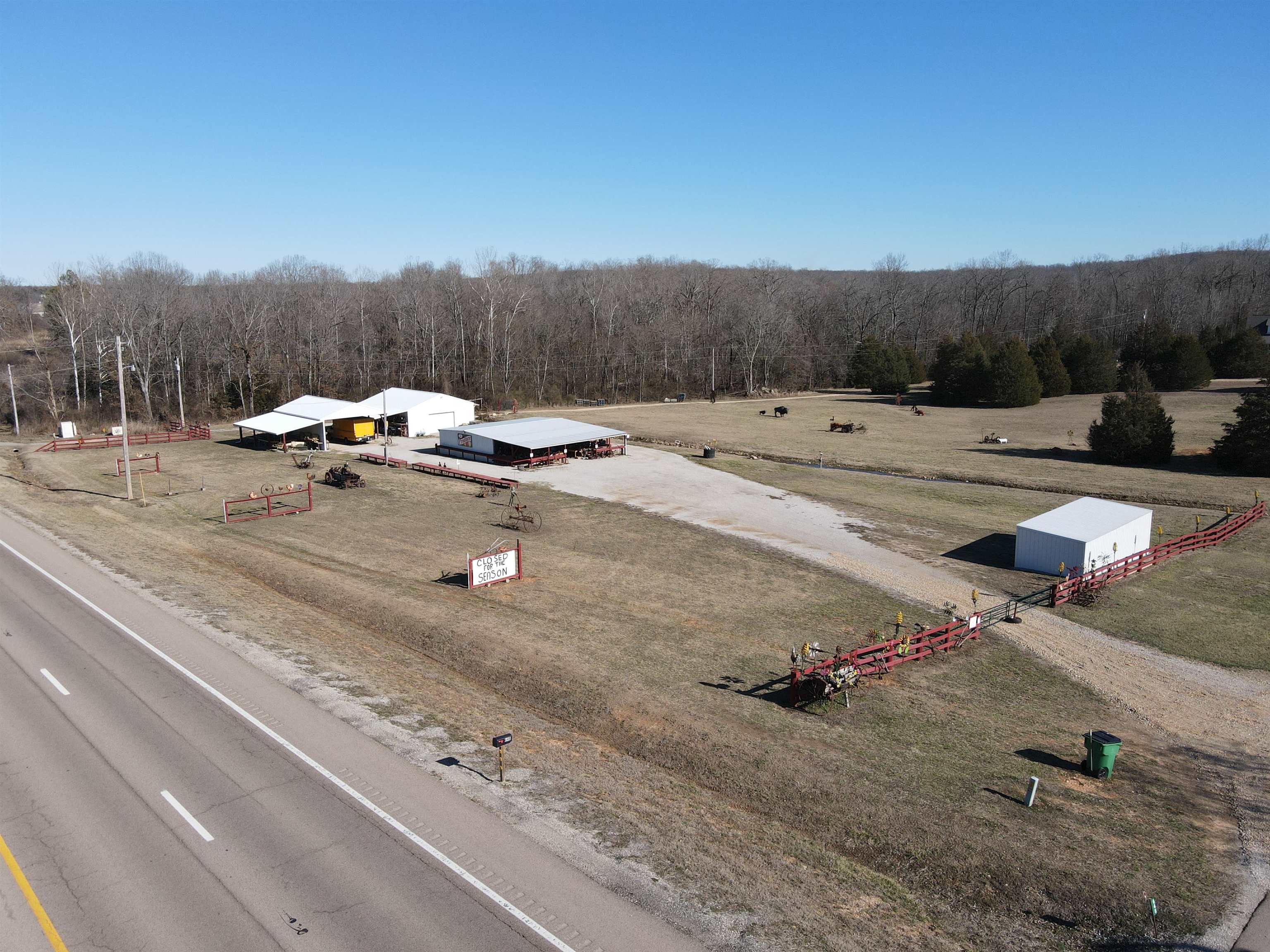 648 Hwy 62-412 Property Photo 1