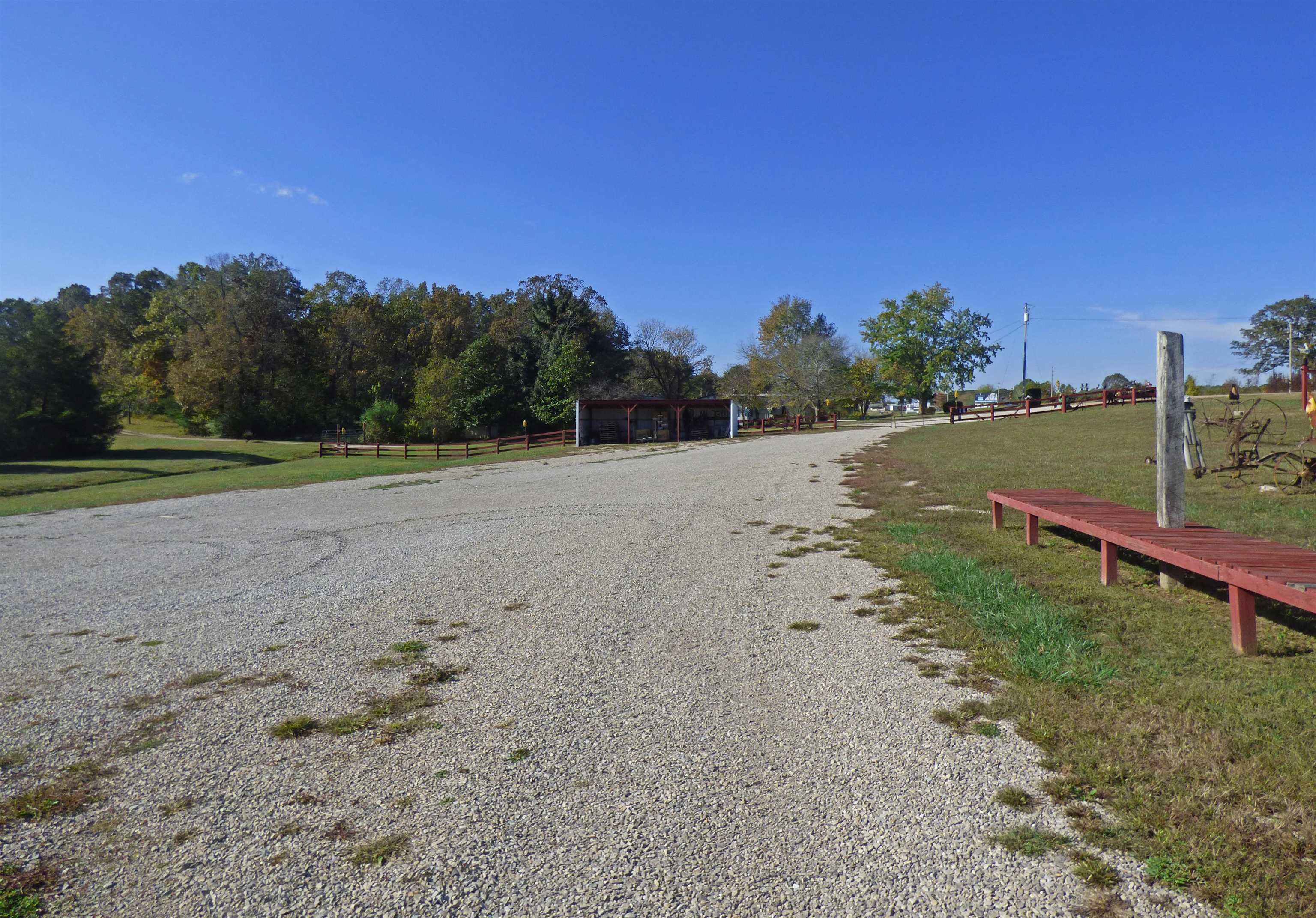 648 Hwy 62-412 Property Photo 11
