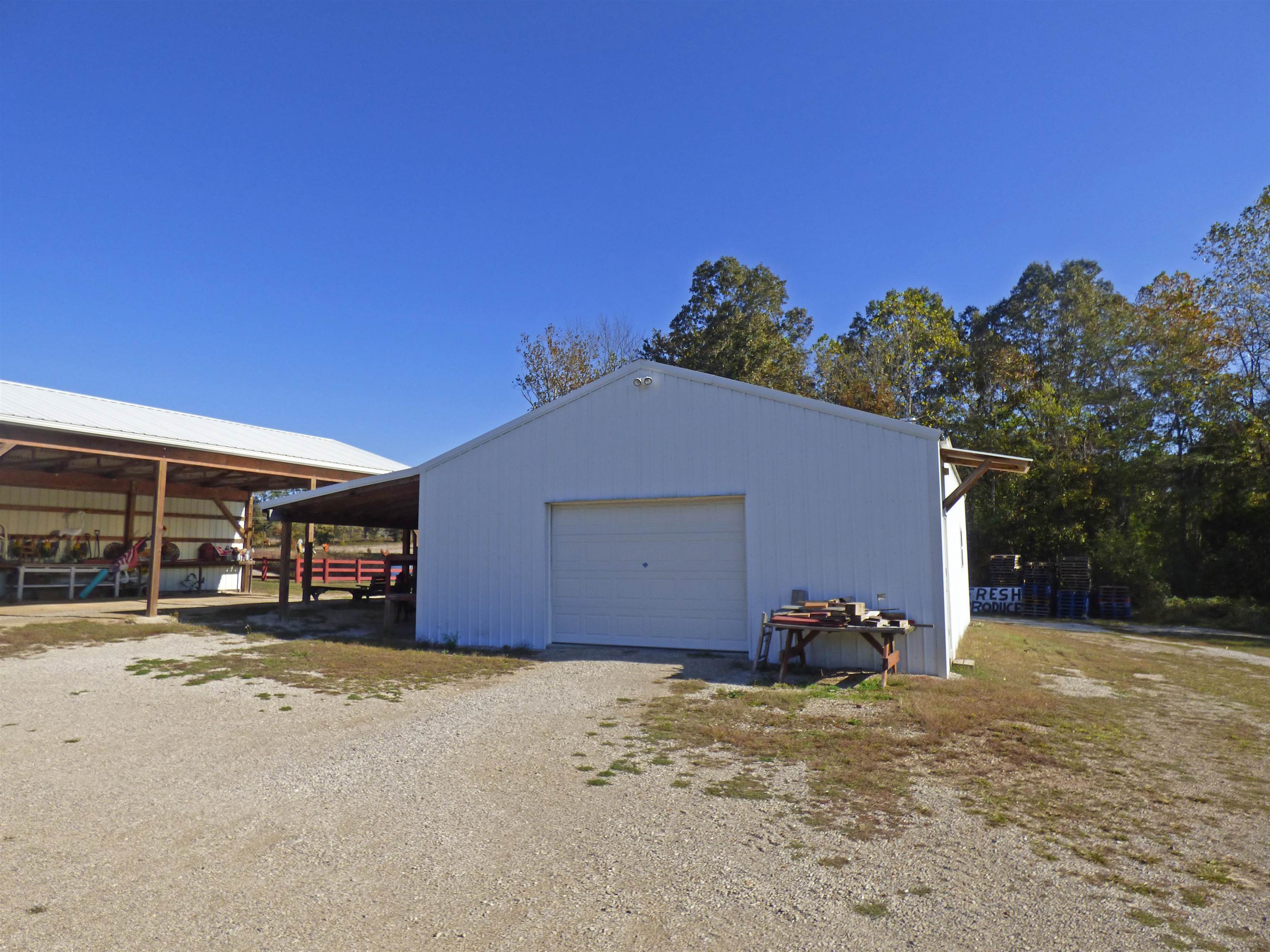 648 Hwy 62-412 Property Photo 20
