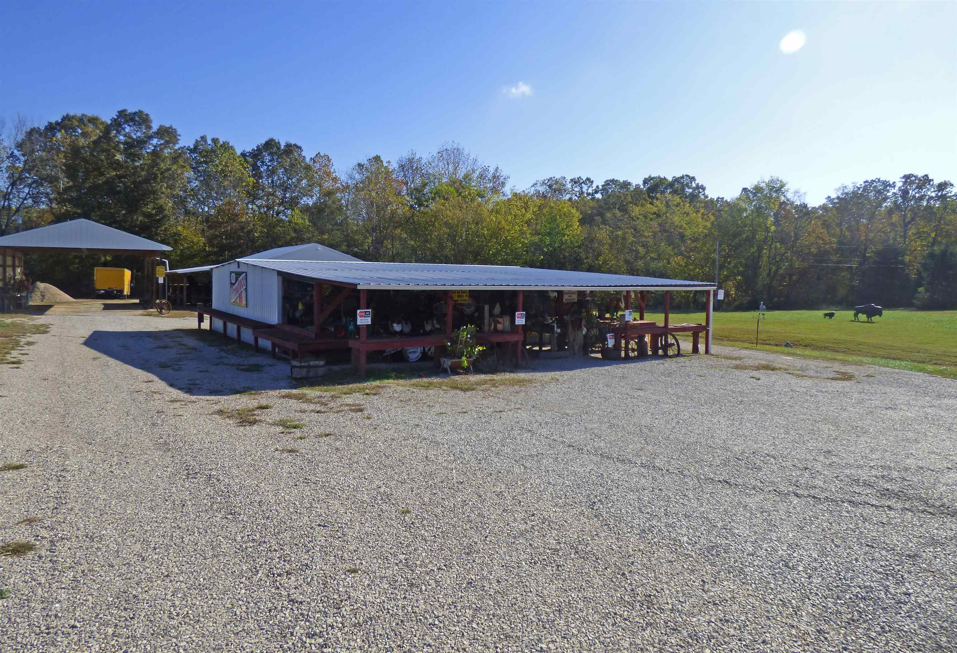 648 Hwy 62-412 Property Photo 21