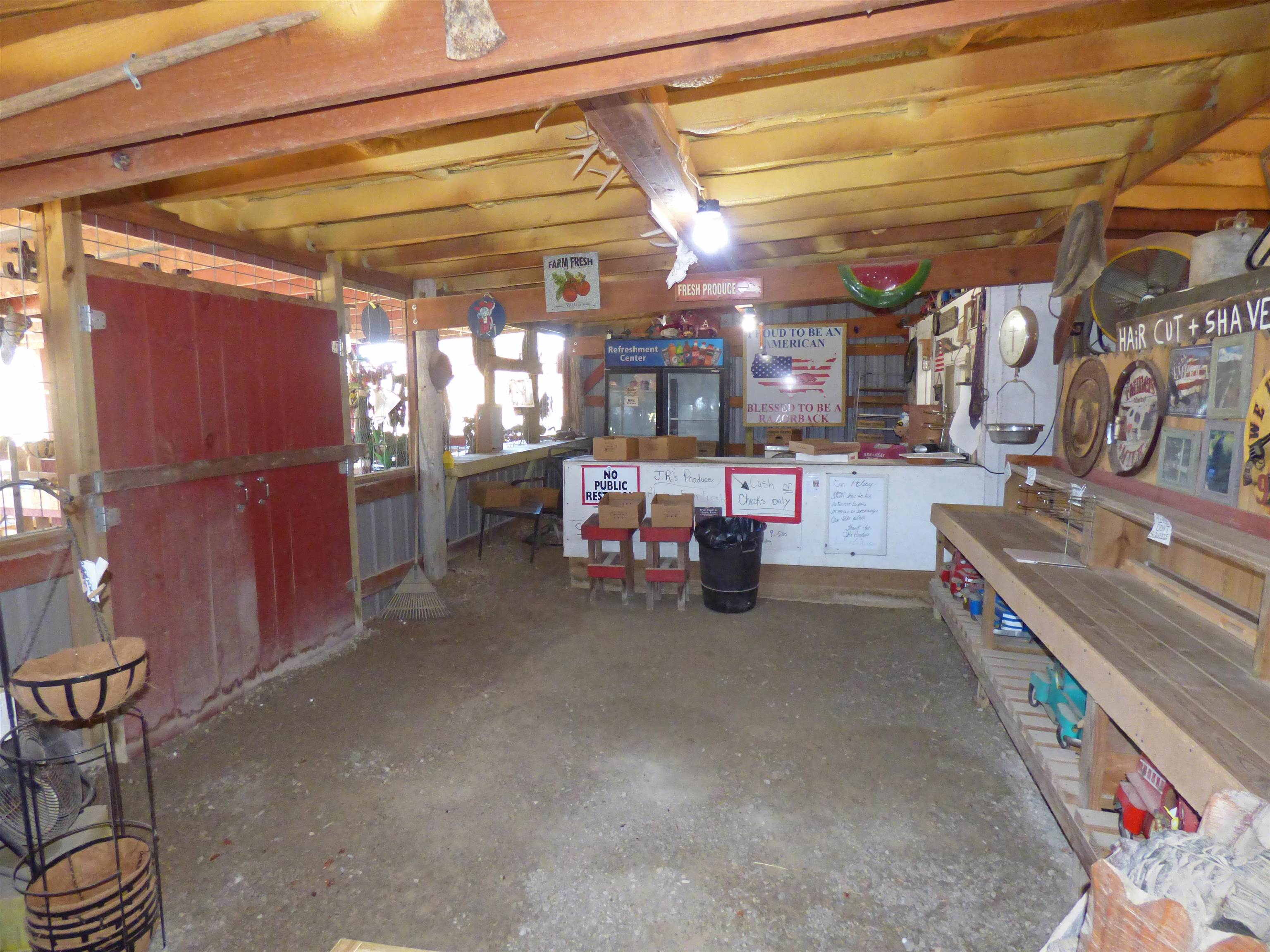 648 Hwy 62-412 Property Photo 31