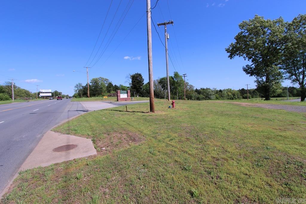 2485 E Oak Street Property Photo 5