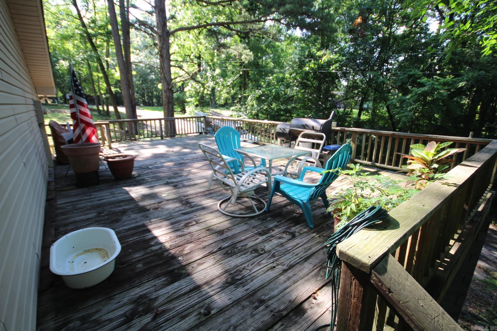 104 Sunset Drive Property Photo 13