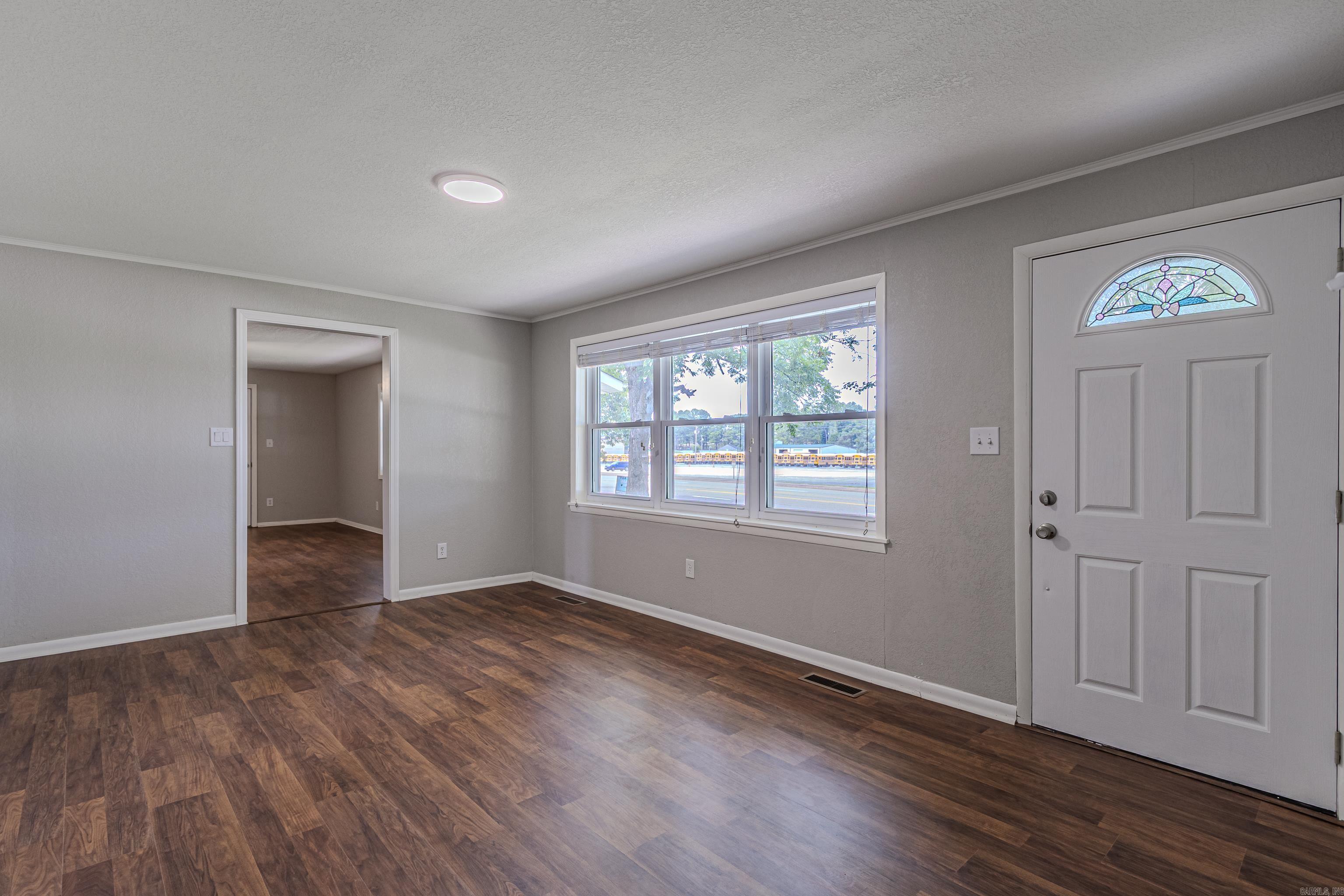 4908 W Kingshighway Property Photo 10