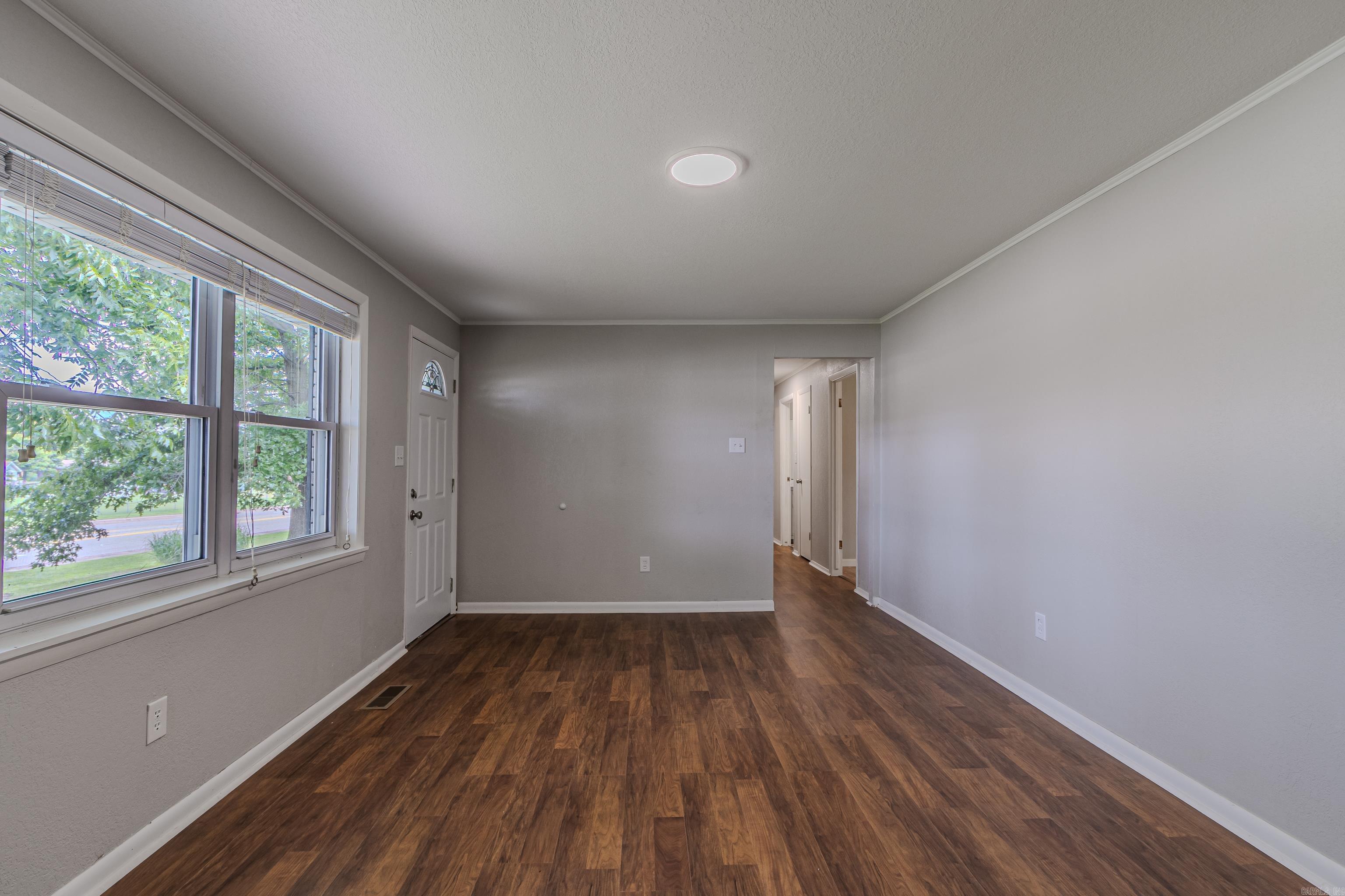 4908 W Kingshighway Property Photo 11