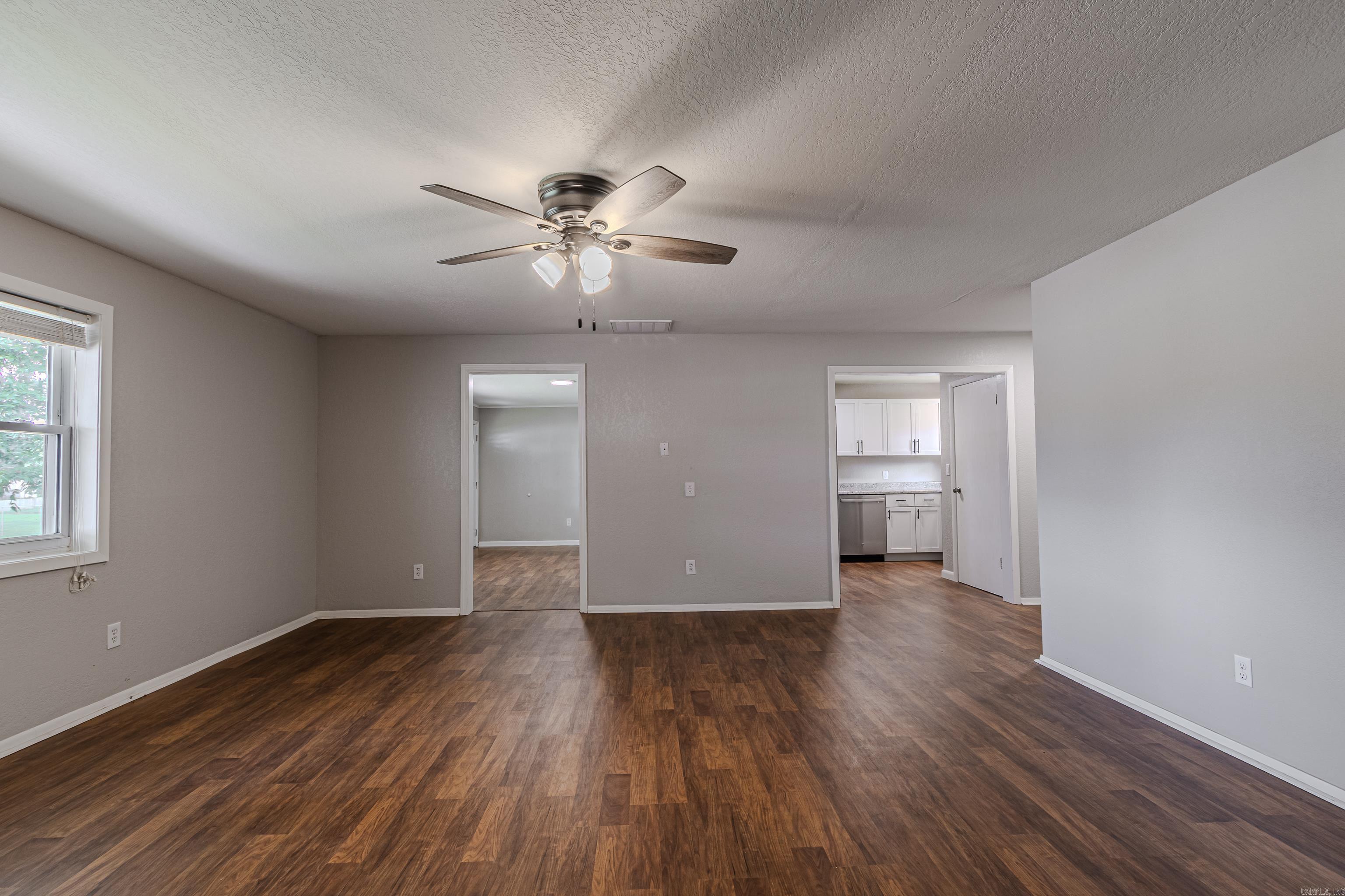 4908 W Kingshighway Property Photo 22