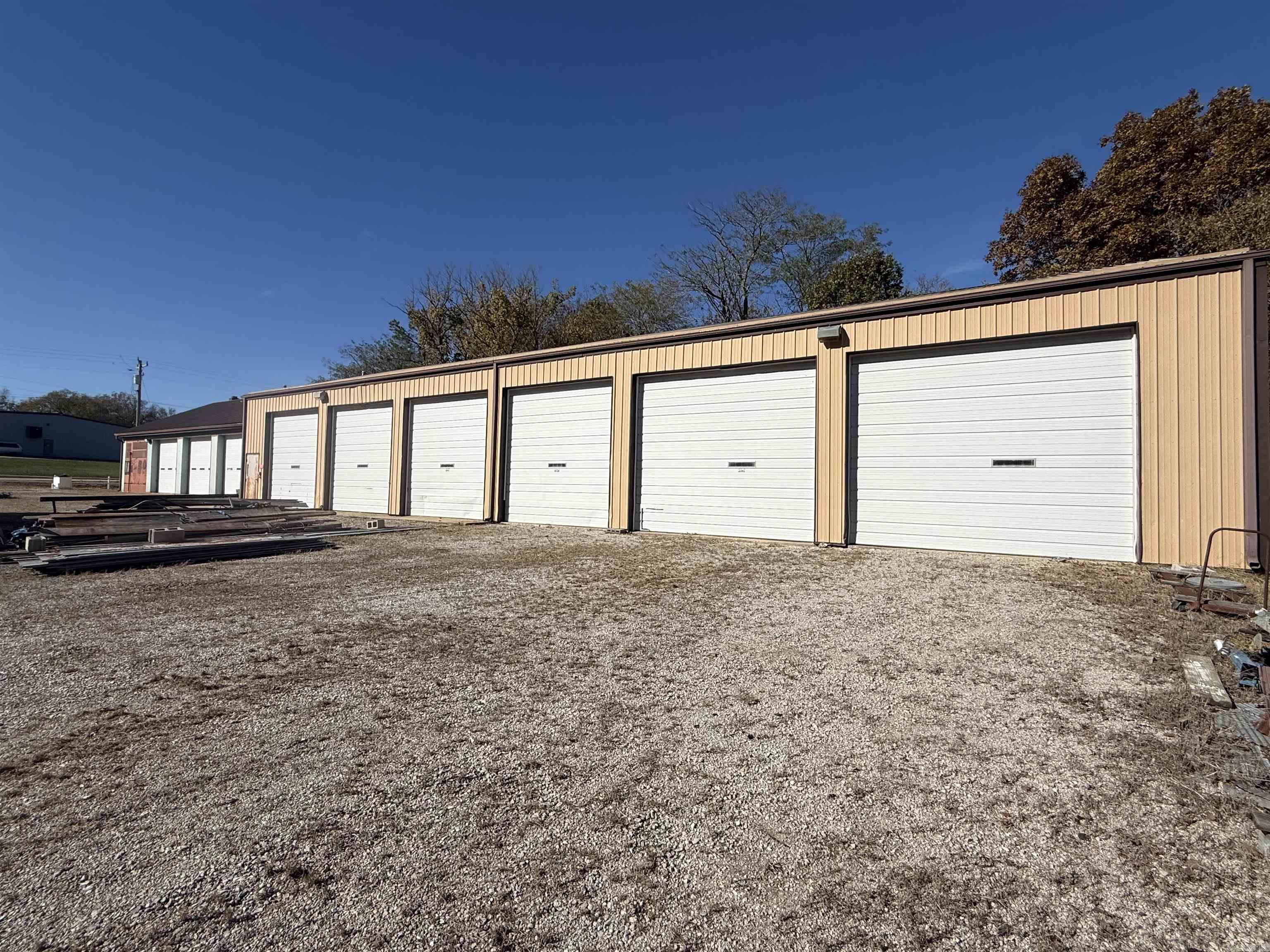 000 Oo Highway Property Photo 1