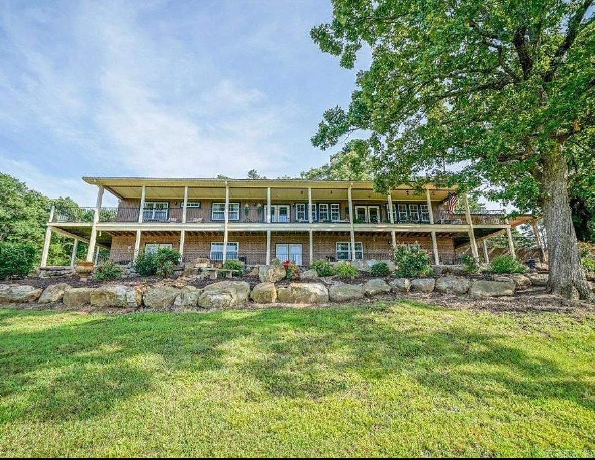 10127 George Mountain Loop Property Photo 1