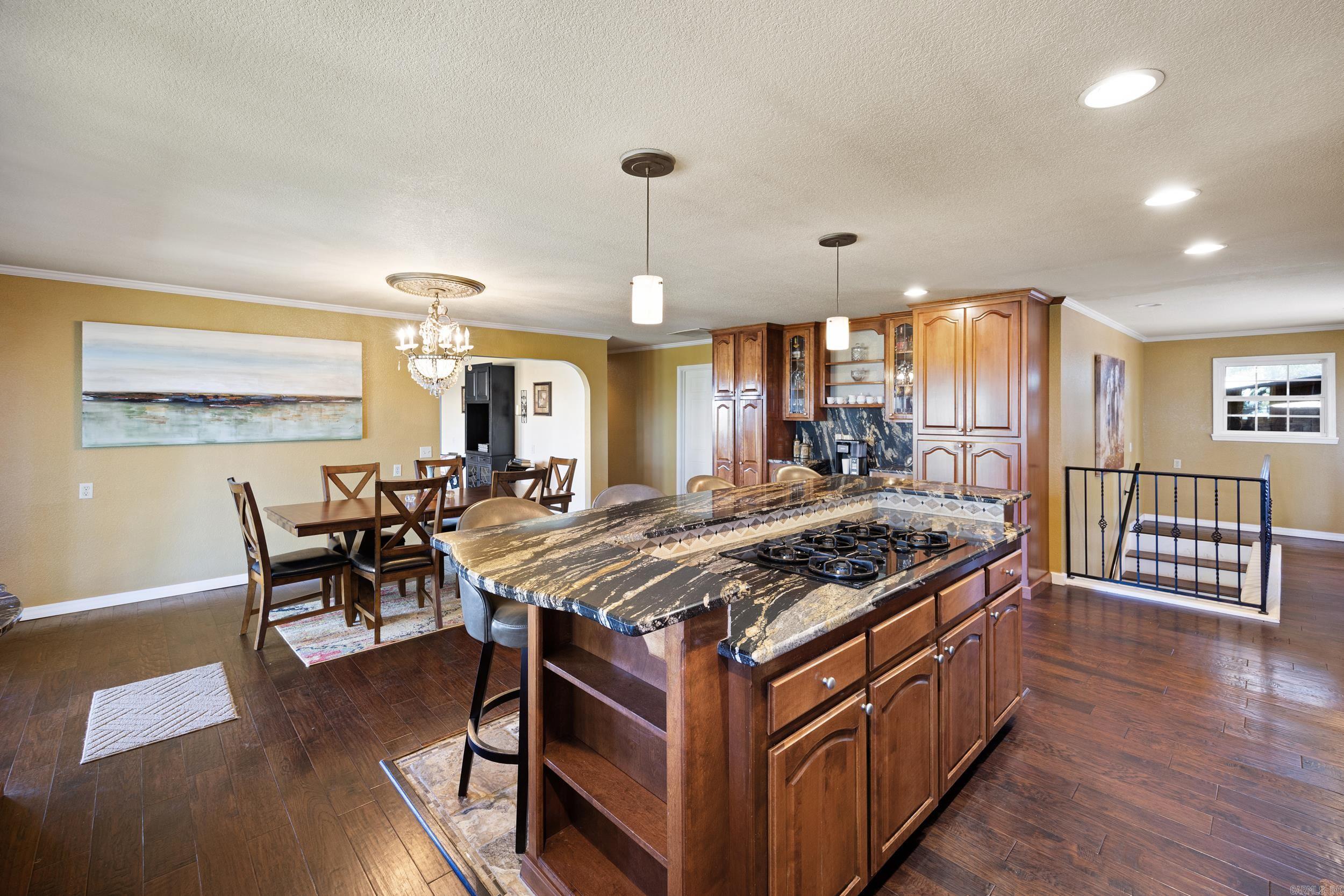 10127 George Mountain Loop Property Photo 10