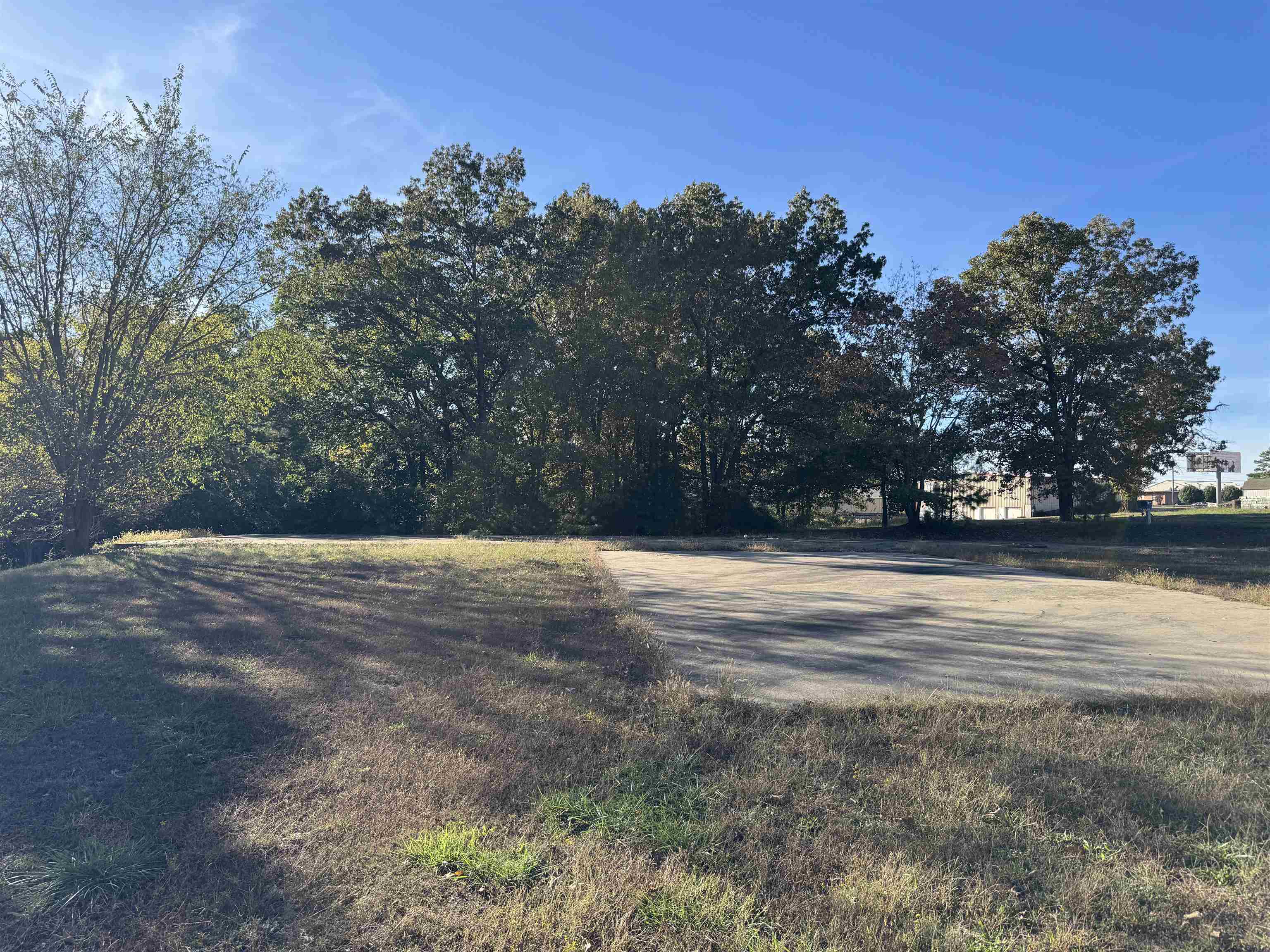 000 Louann Property Photo 4