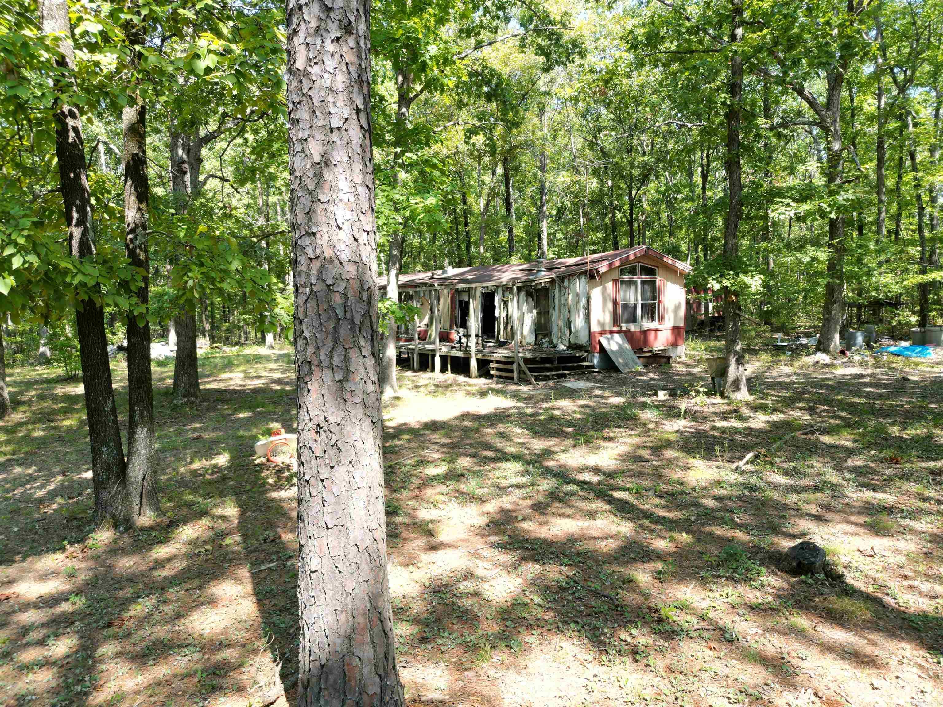 507 Henderson Road Property Photo 3