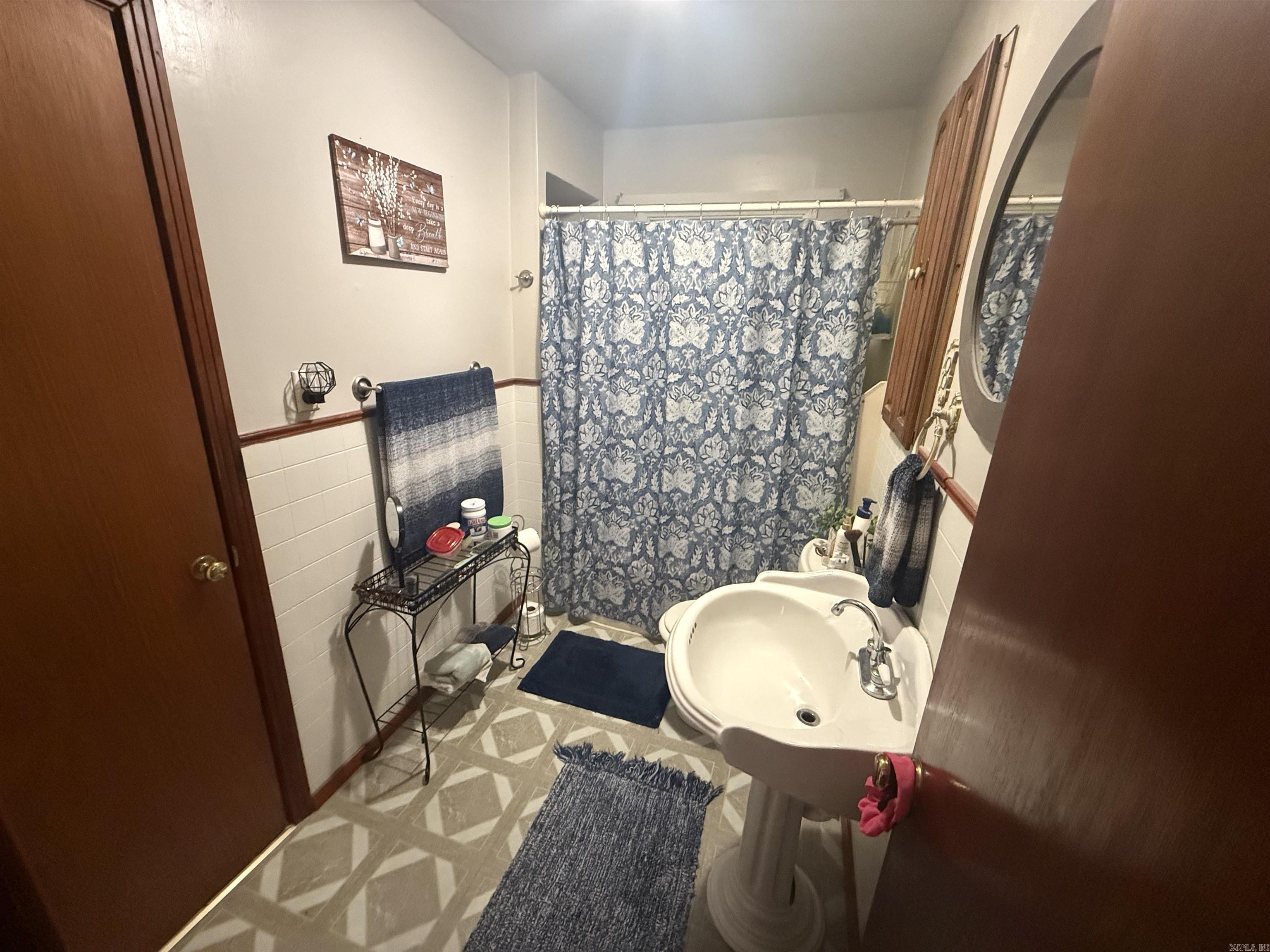 508 State Street Property Photo 8