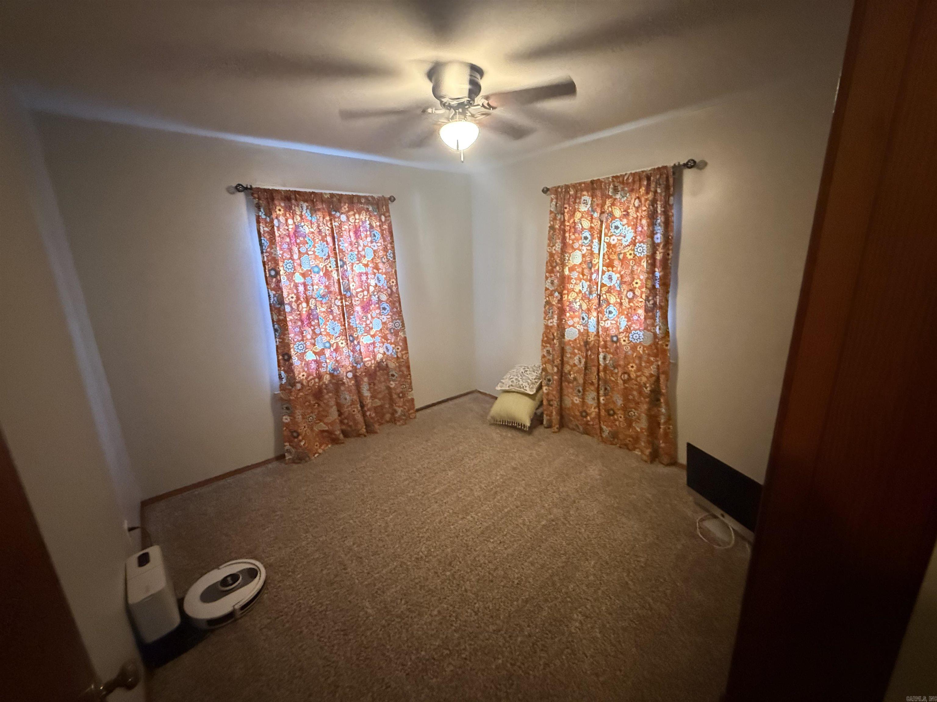 508 State Street Property Photo 9