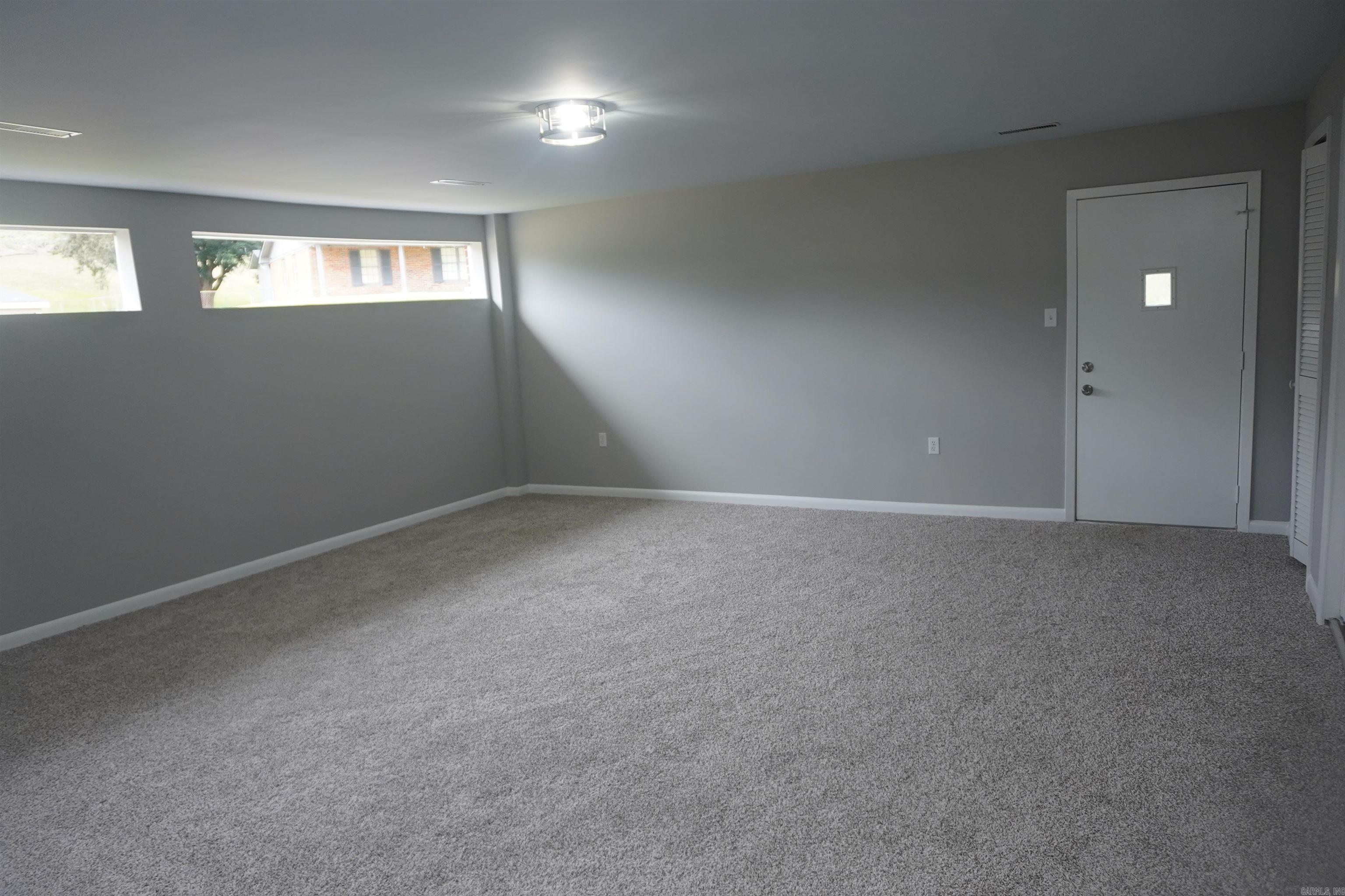 766 Liberty St Property Photo 15
