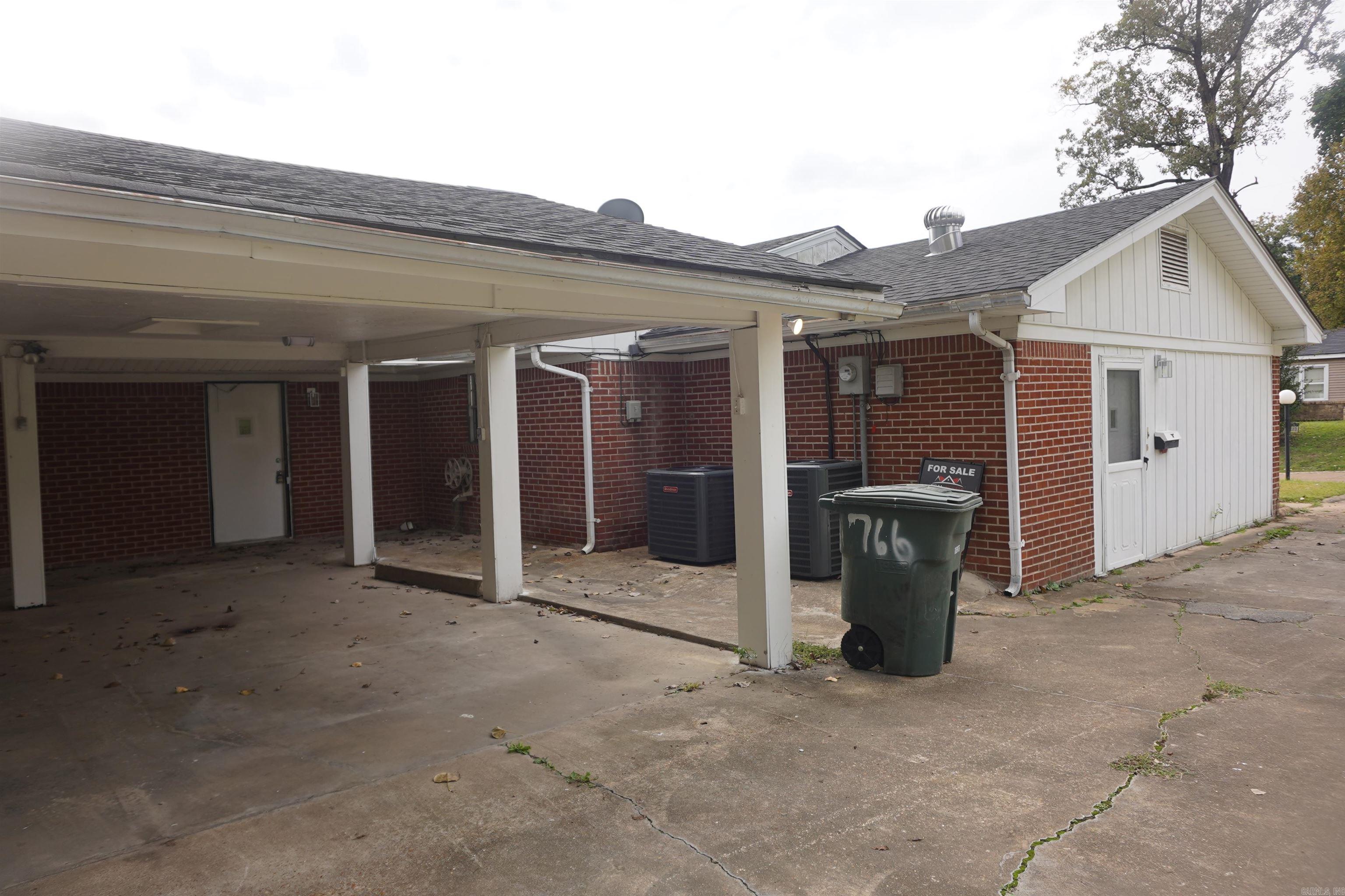 766 Liberty St Property Photo 41