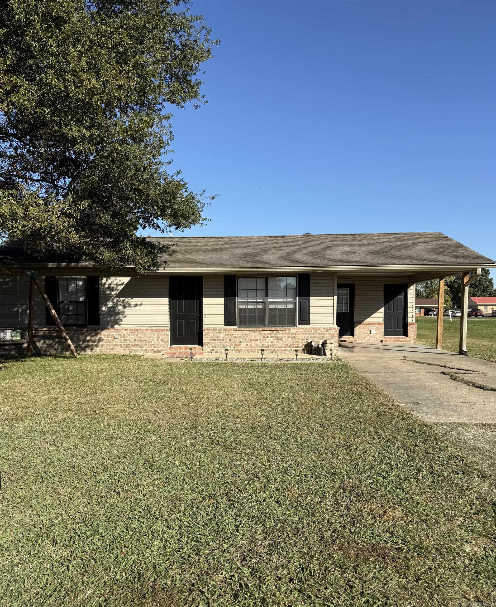 1100 E Margaret Street Property Photo 8