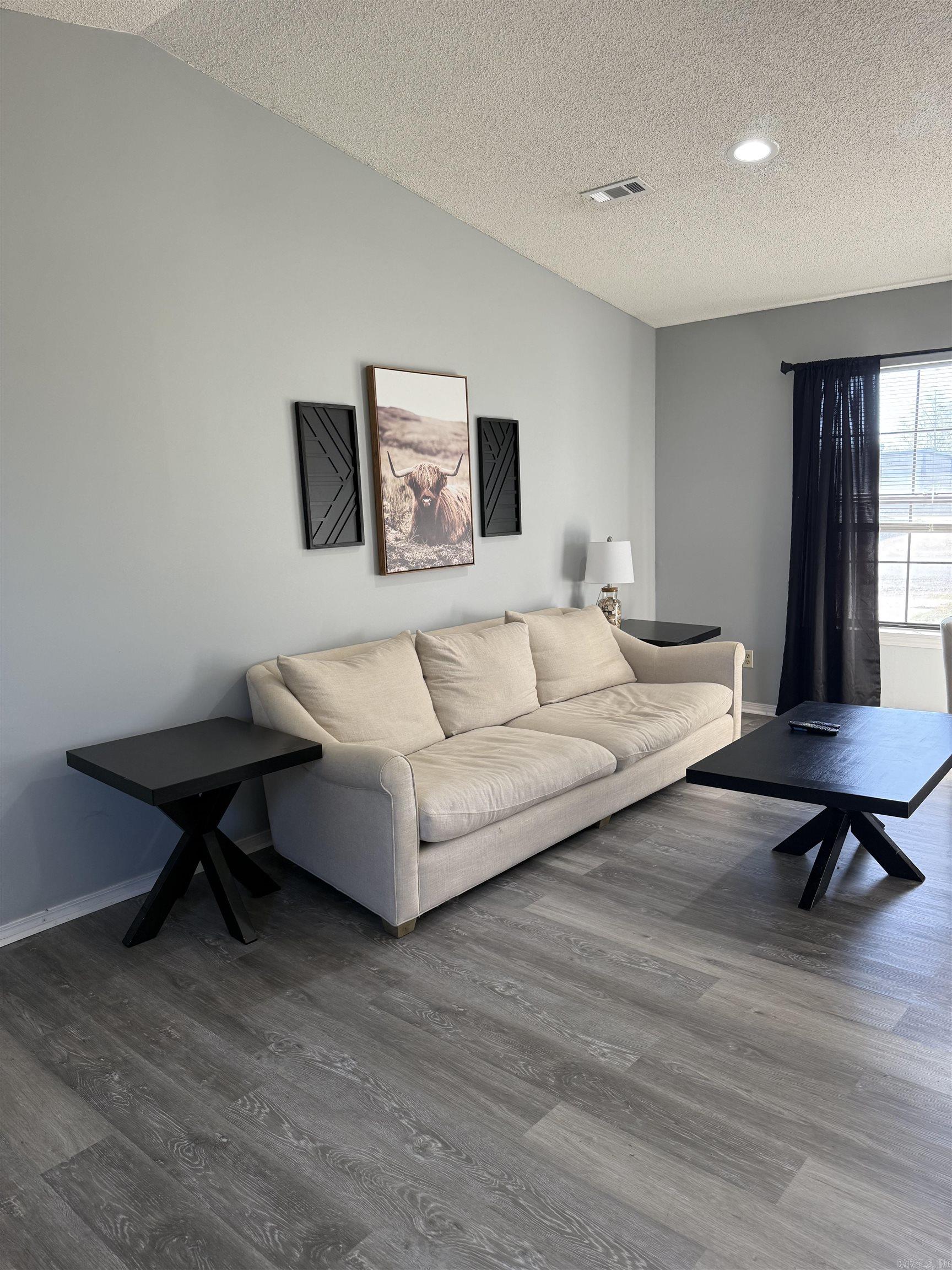 1100 E Margaret Street Property Photo 13