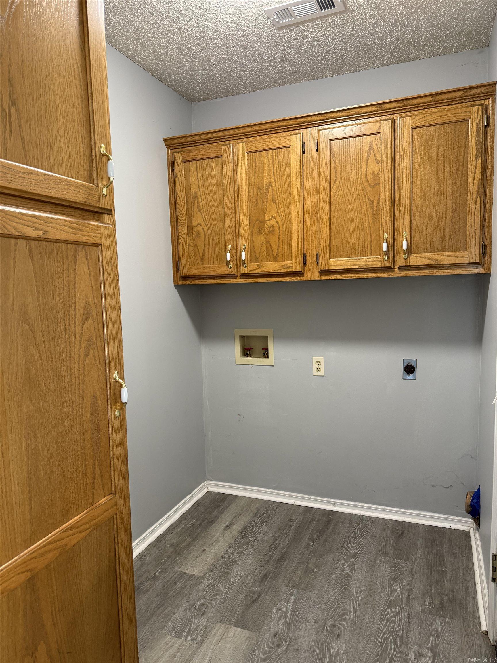1100 E Margaret Street Property Photo 15