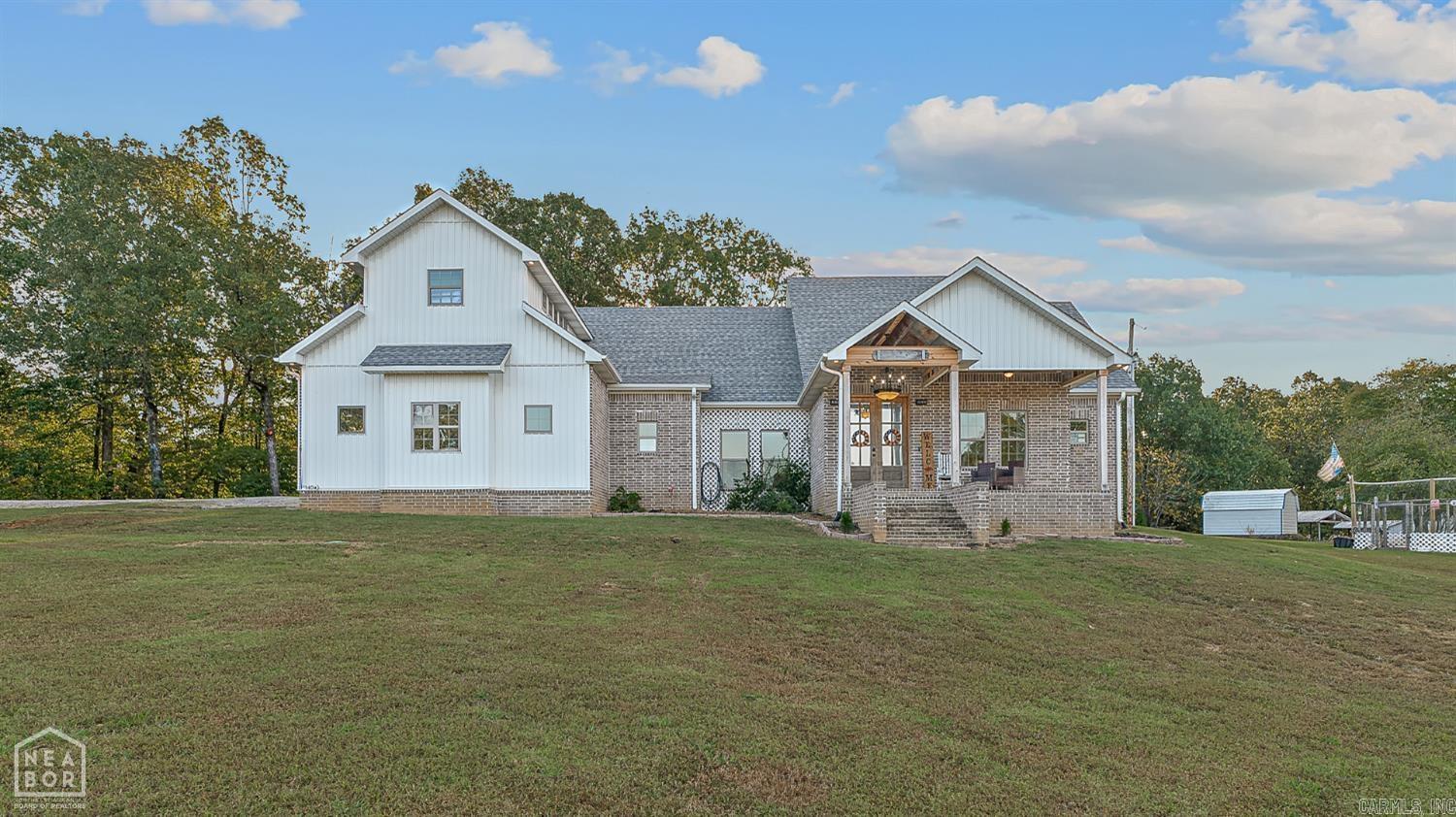240 A County Road 765 Property Photo 1