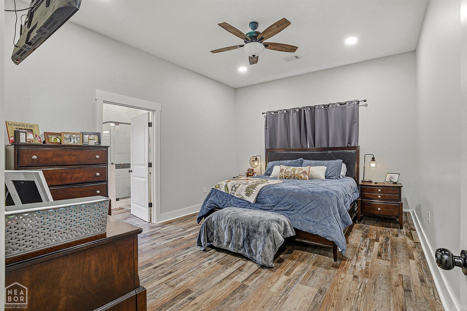 240 A County Road 765 Property Photo 11